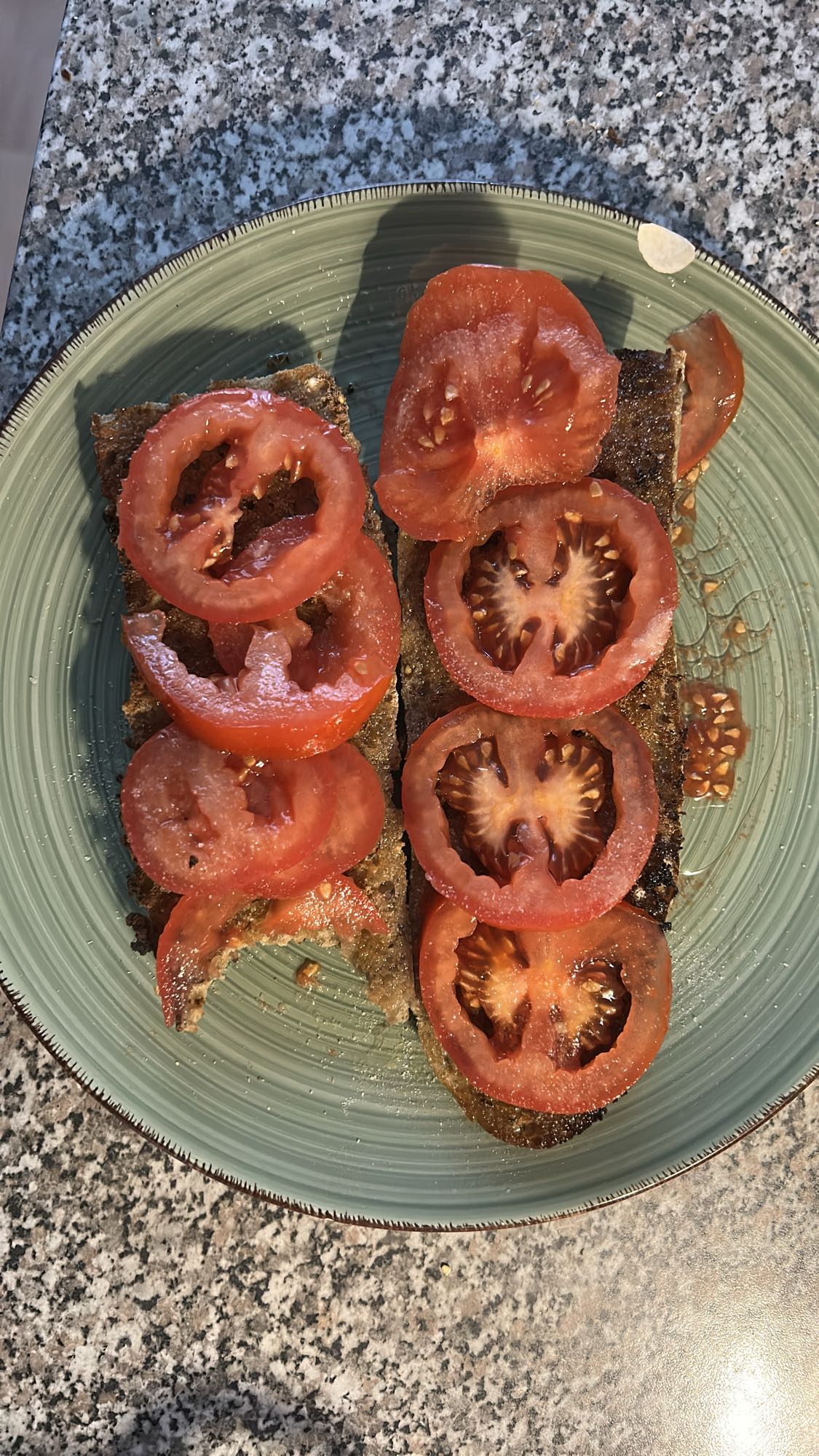 Pan con tomate