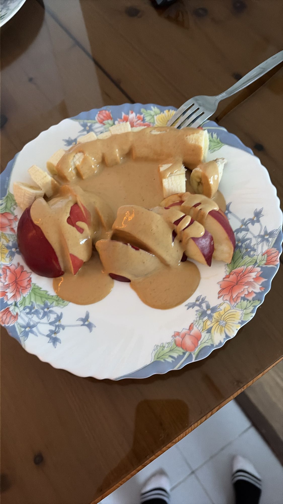 Măr și banană cu unt de arahide pudră