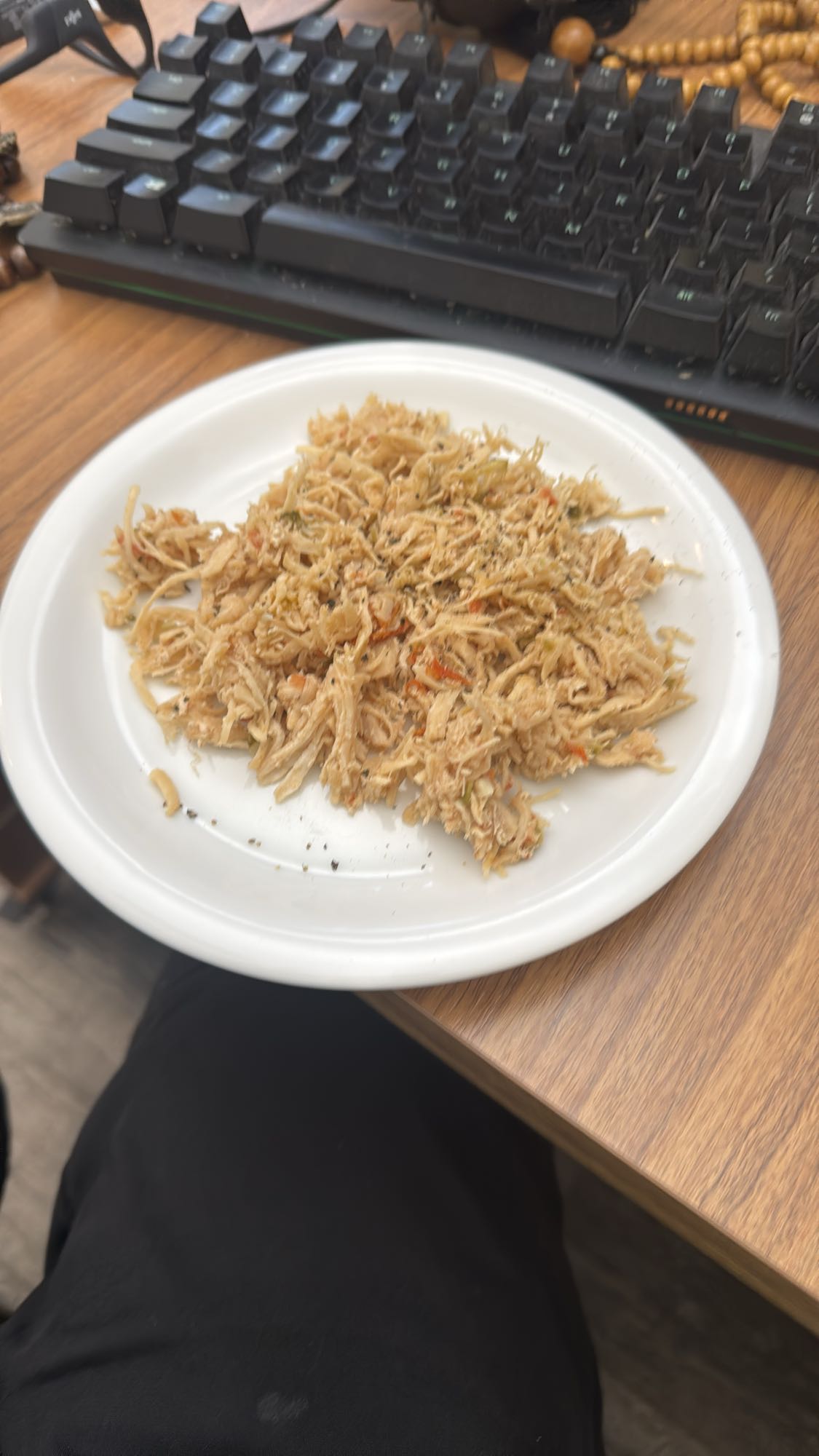 Frango desfiado temperado