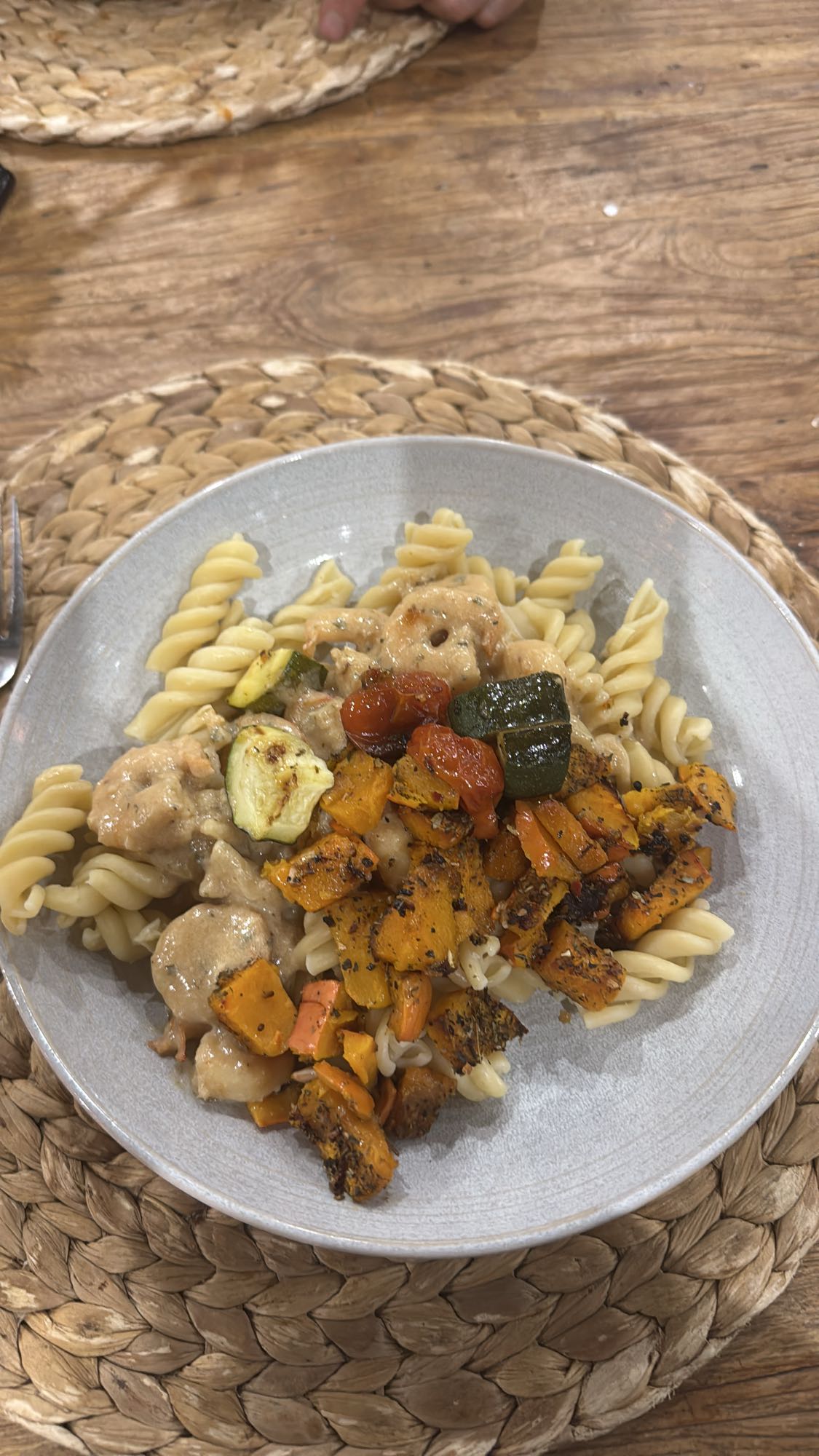 Pasta mit Gemüse & Garnelen