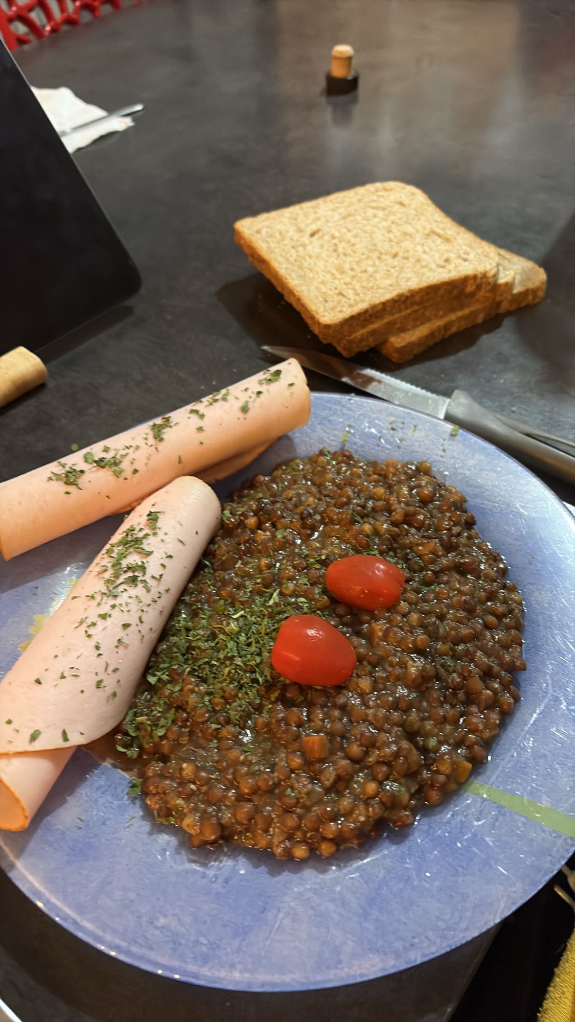 Lentilles, jambon, pain