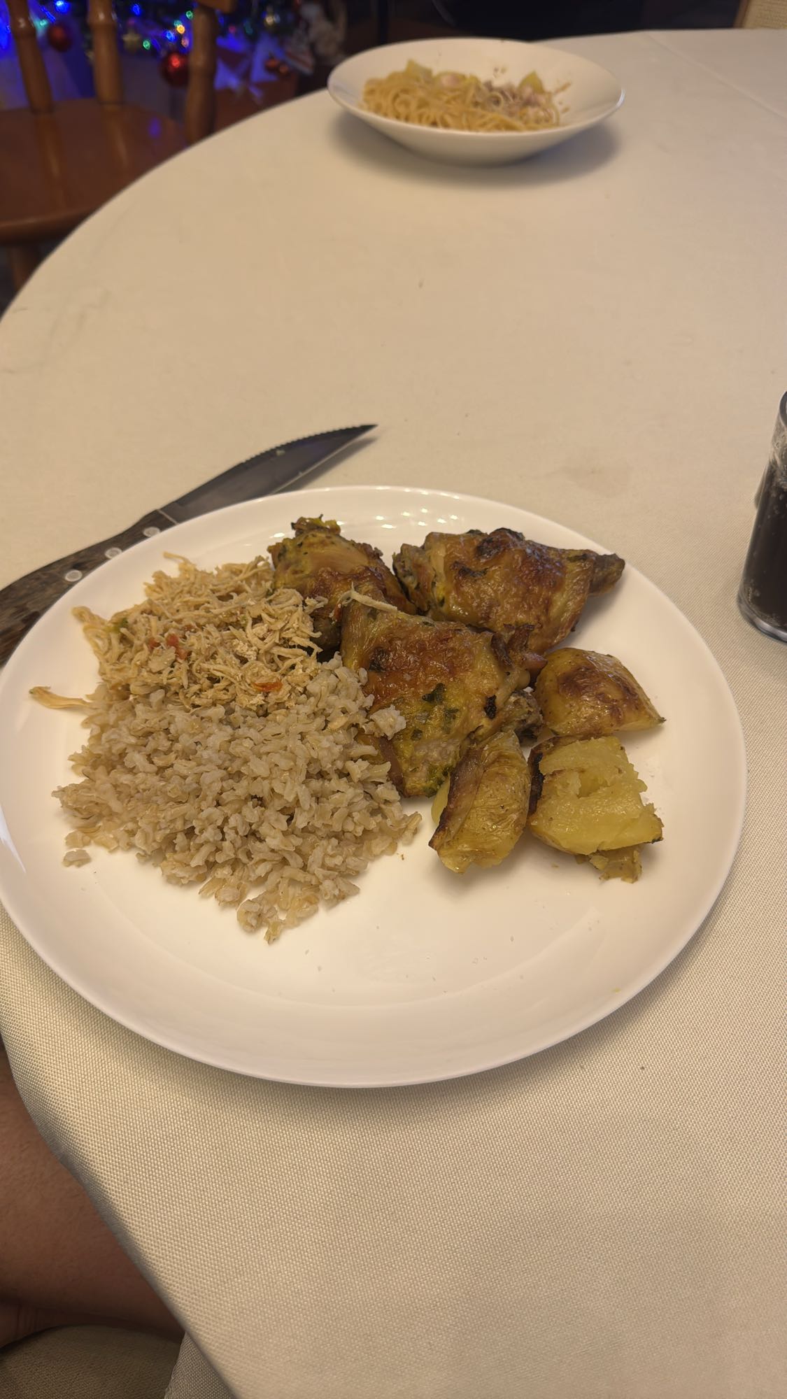 Frango com arroz e batata