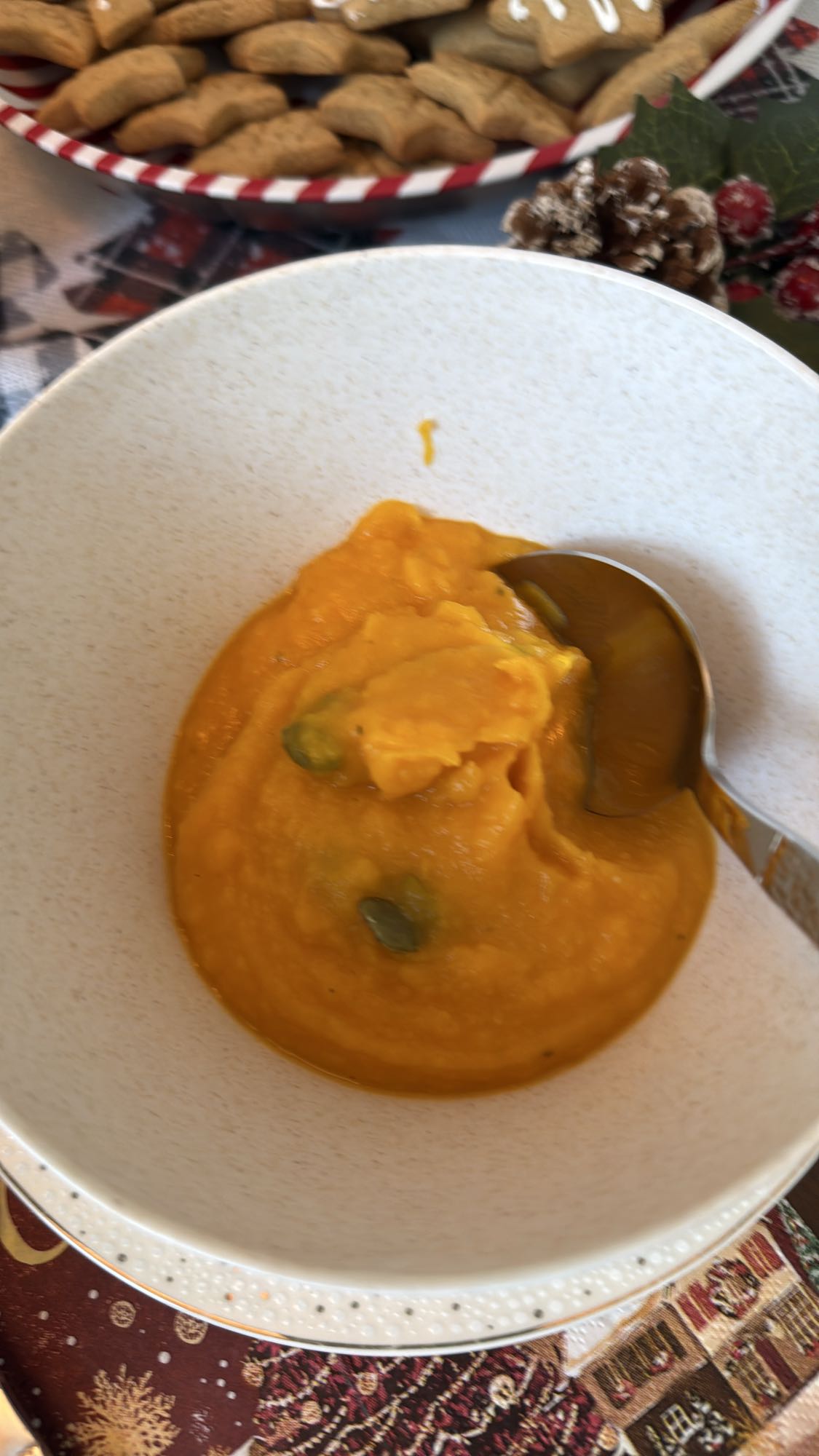 Pumpkin puree bowl
