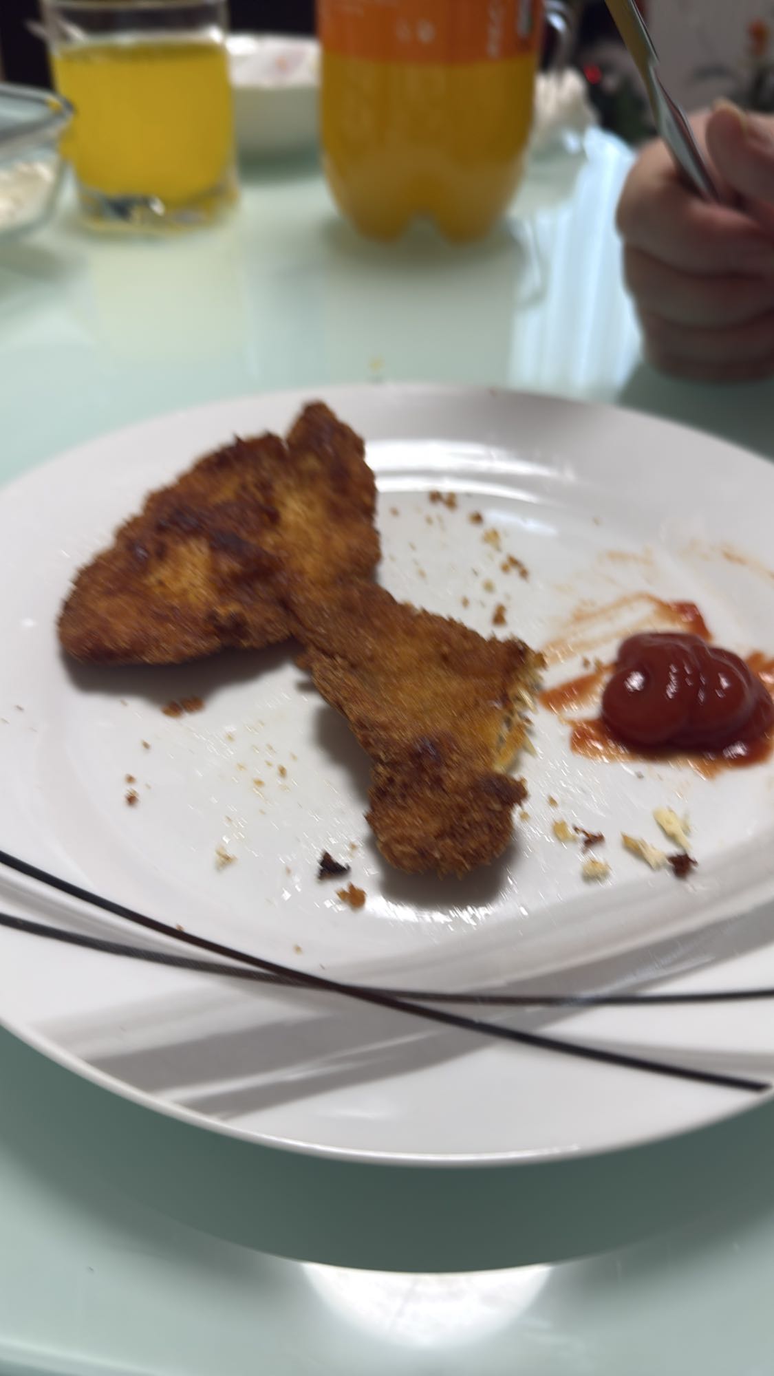 Paneer schnitzel mit Ketchup