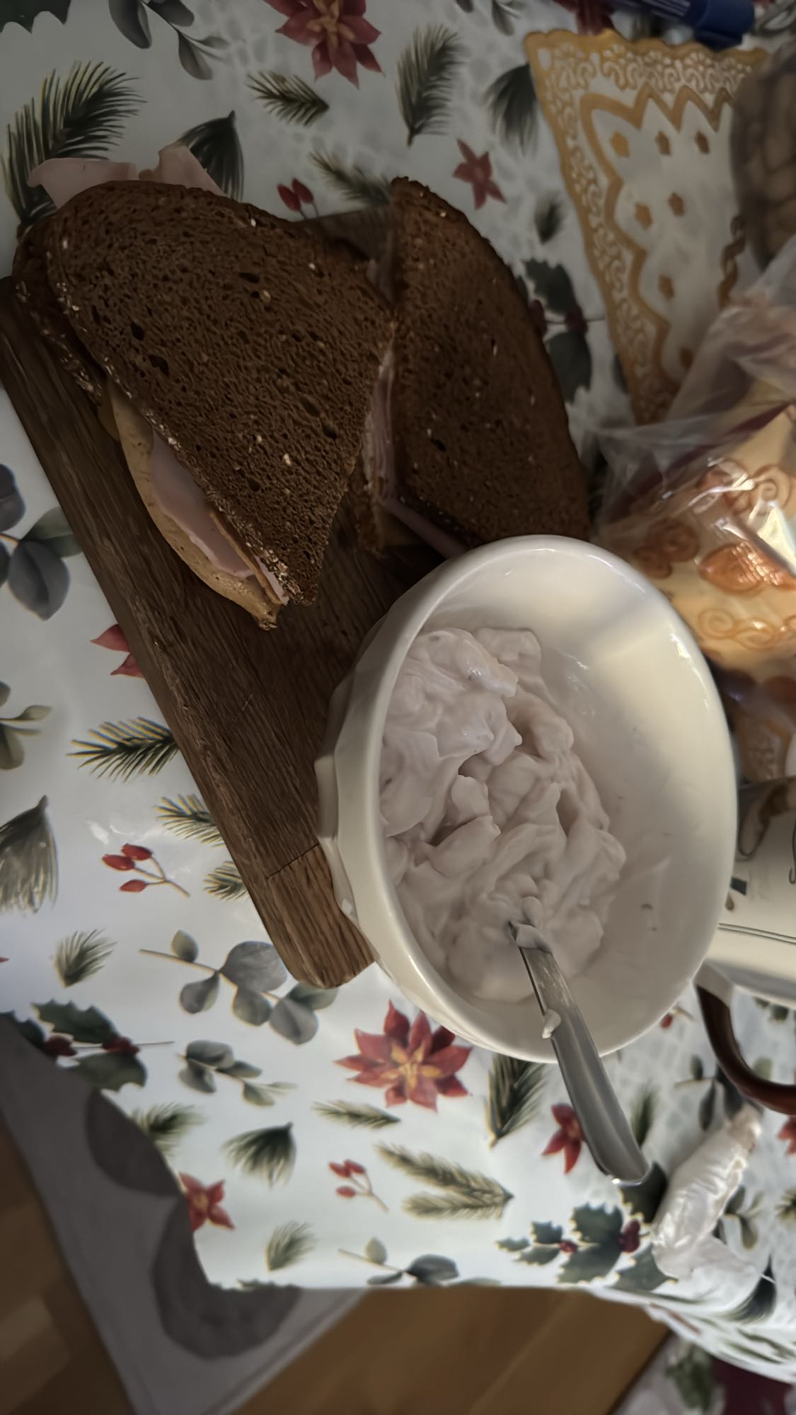 Smörgås med yoghurt