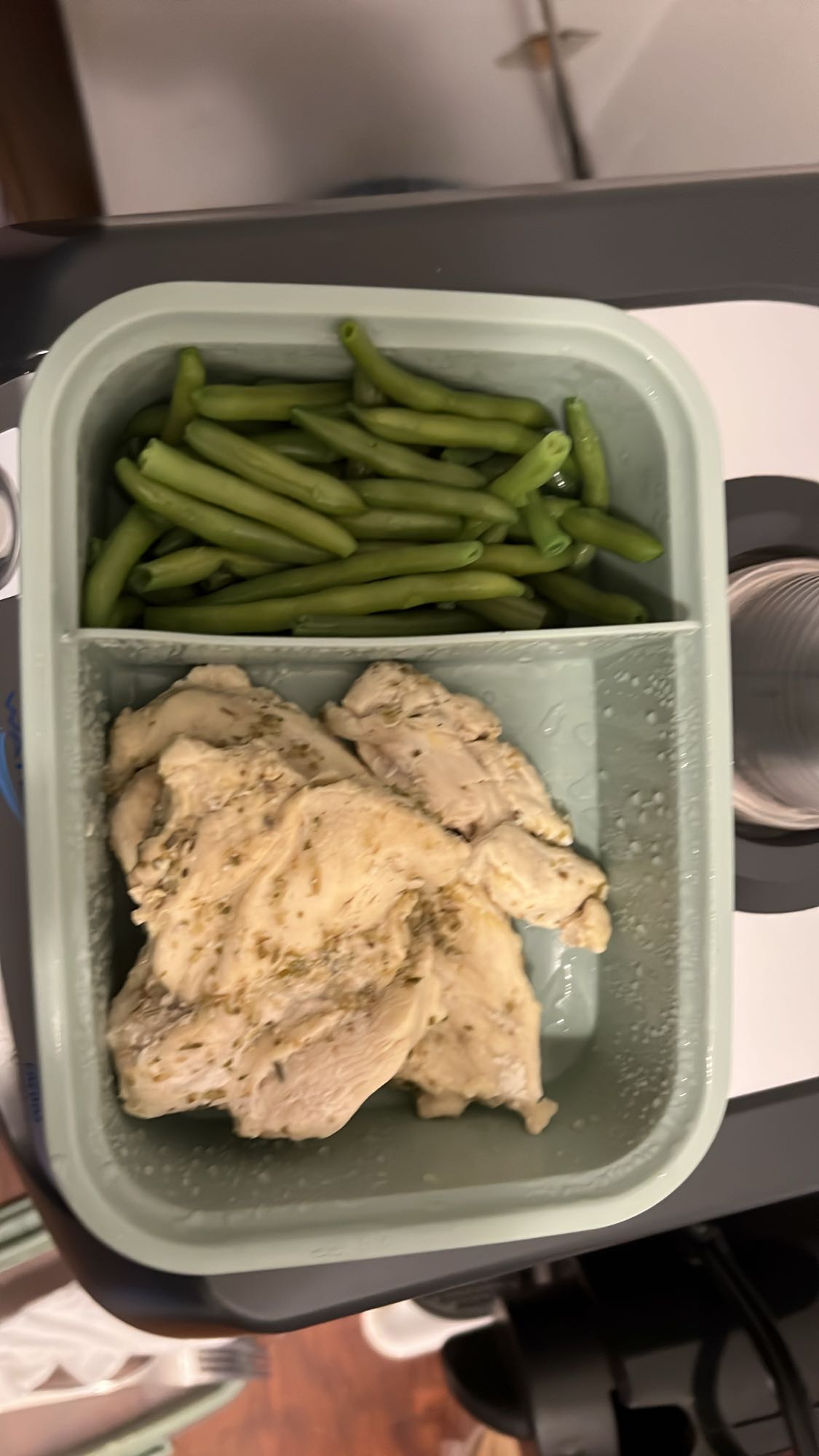 Tavuk ve yeşil fasulye