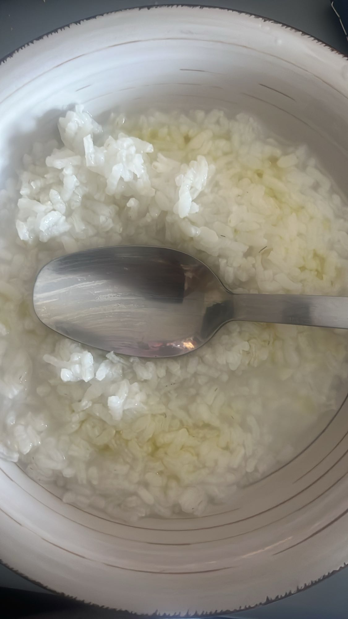arroz blanco con aceite