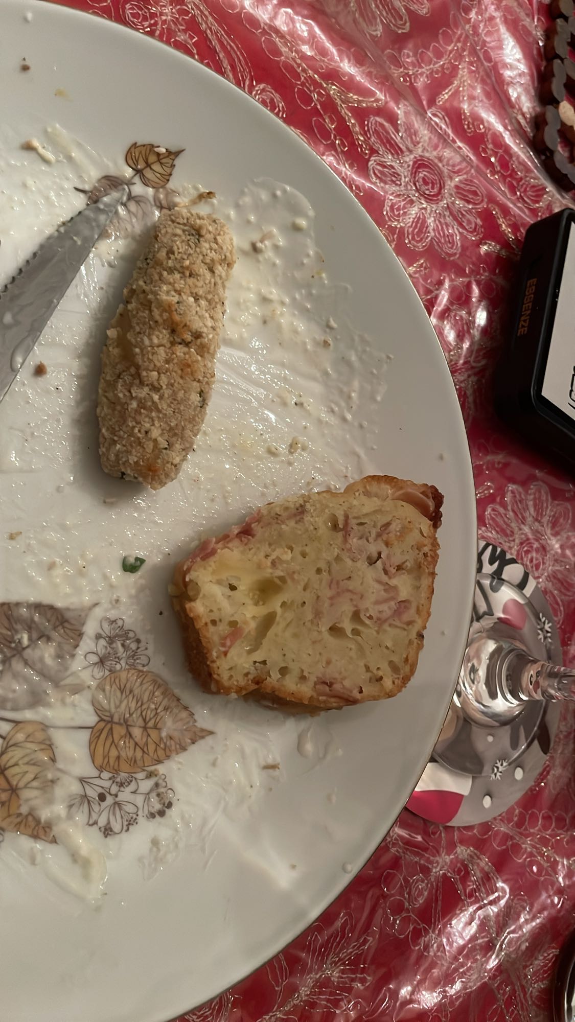 Breaded stick & savory cake