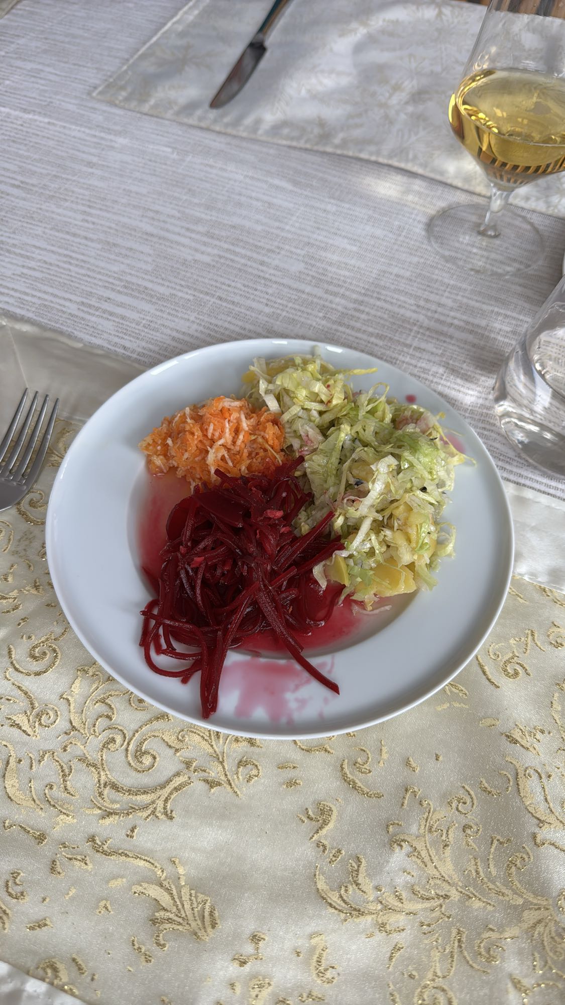 Gemischter Rohkostsalat