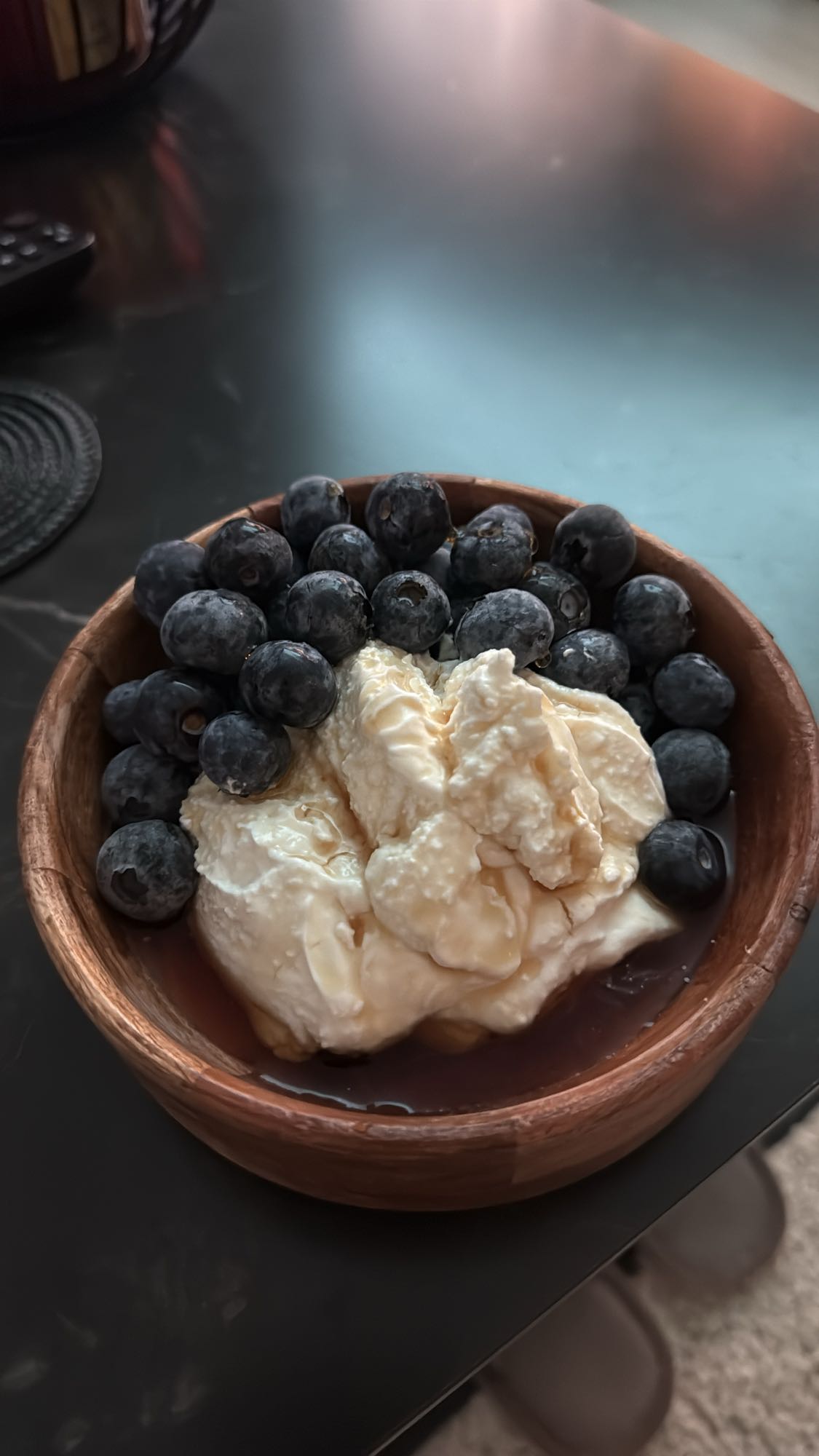 Iaurt cu afine și miere