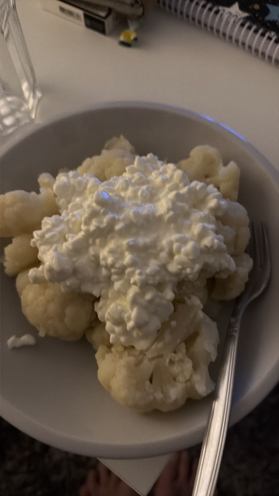 Bloemkool met hüttenkäse