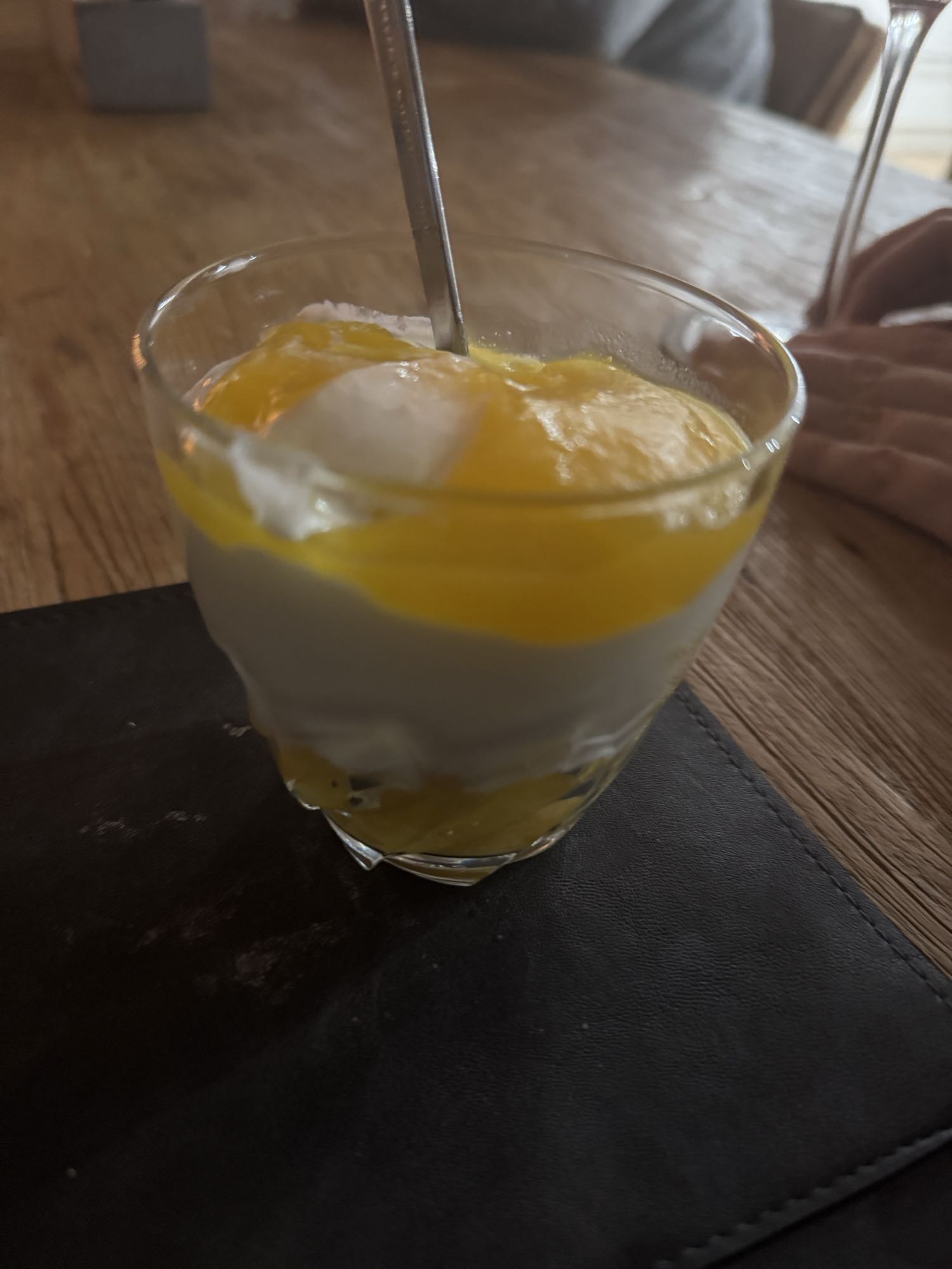 Yoghurt met mango