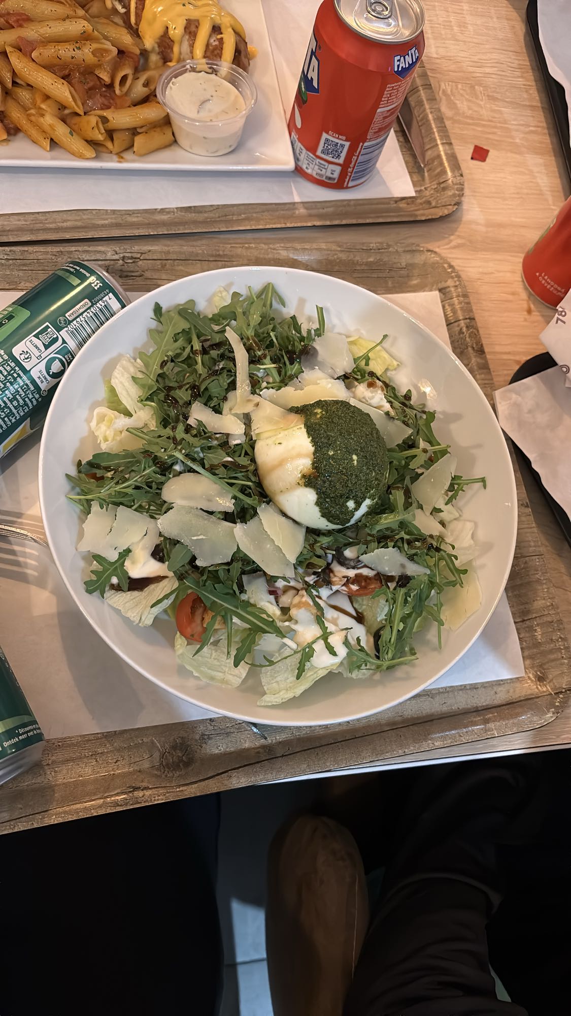 Salade burrata pesto