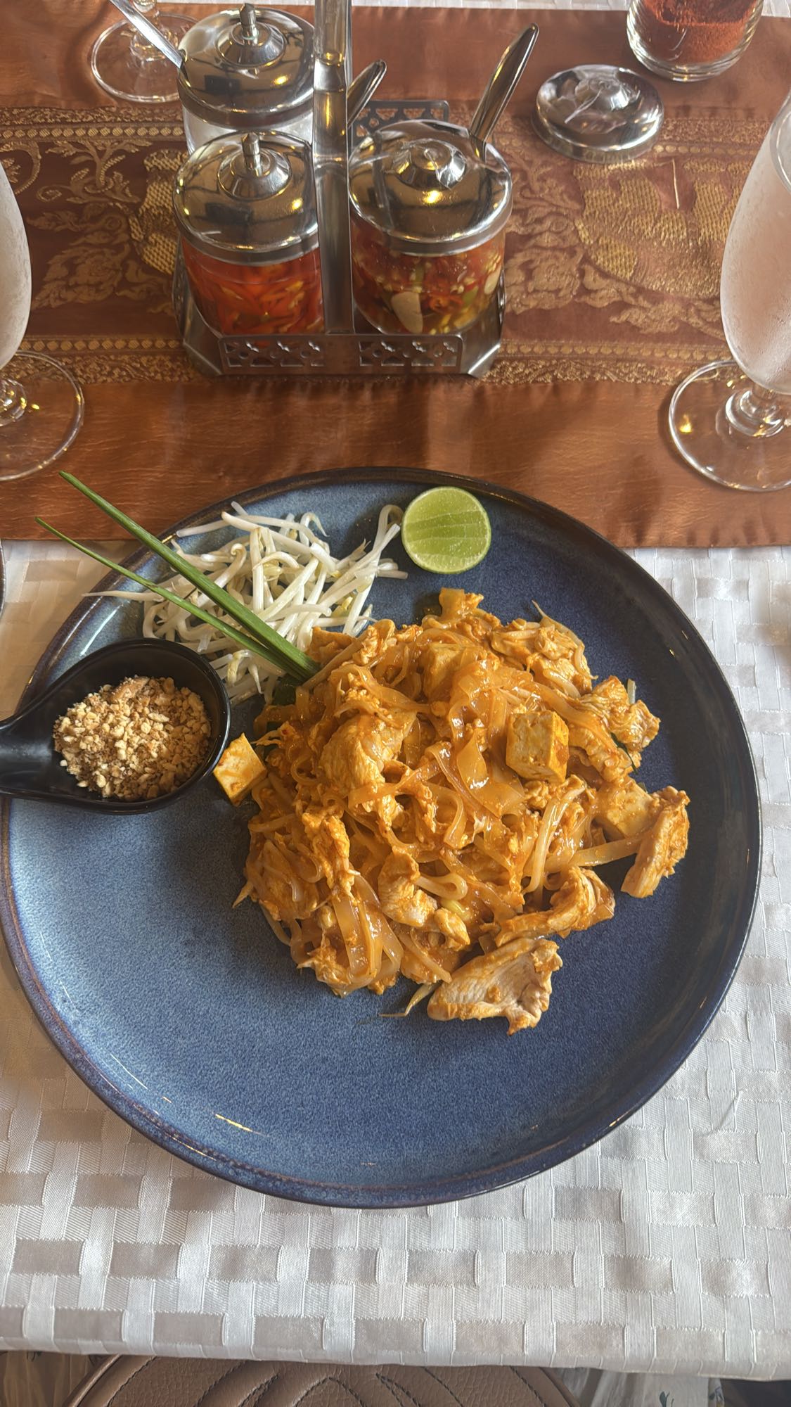 Pad Thai z kurczakiem