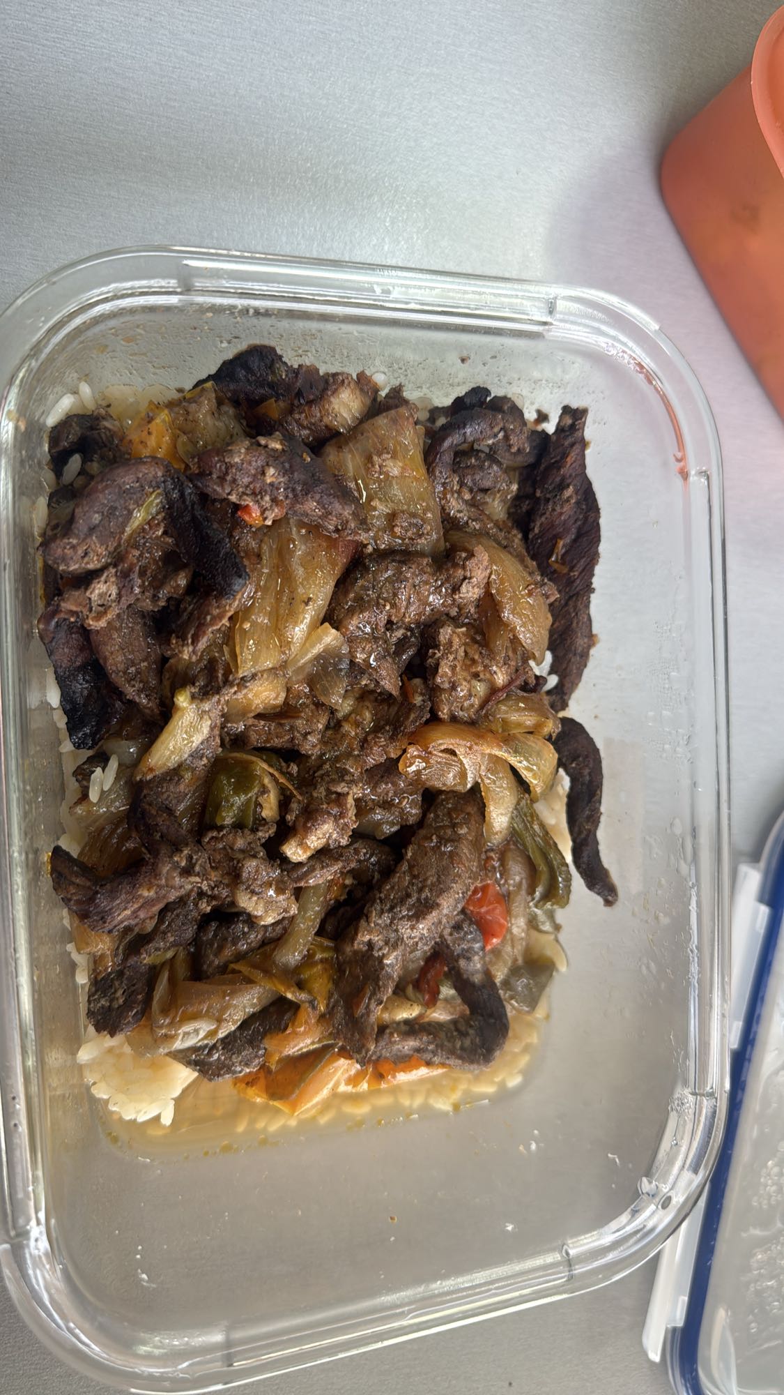 Beef stir-fry with rice