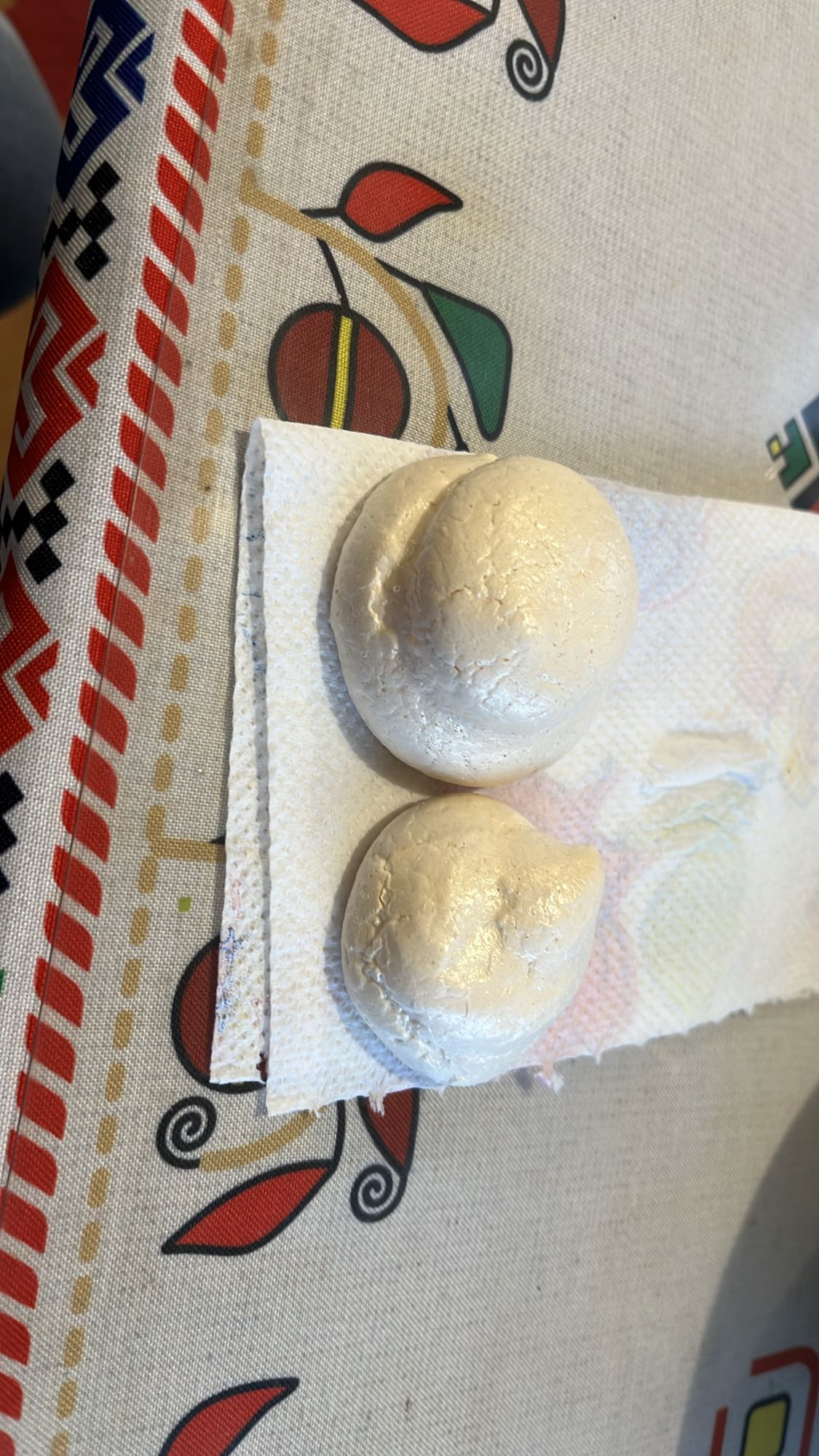 белтъчни целувки