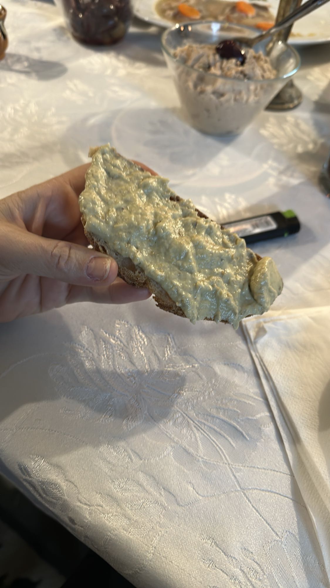 Bread with avocado spread