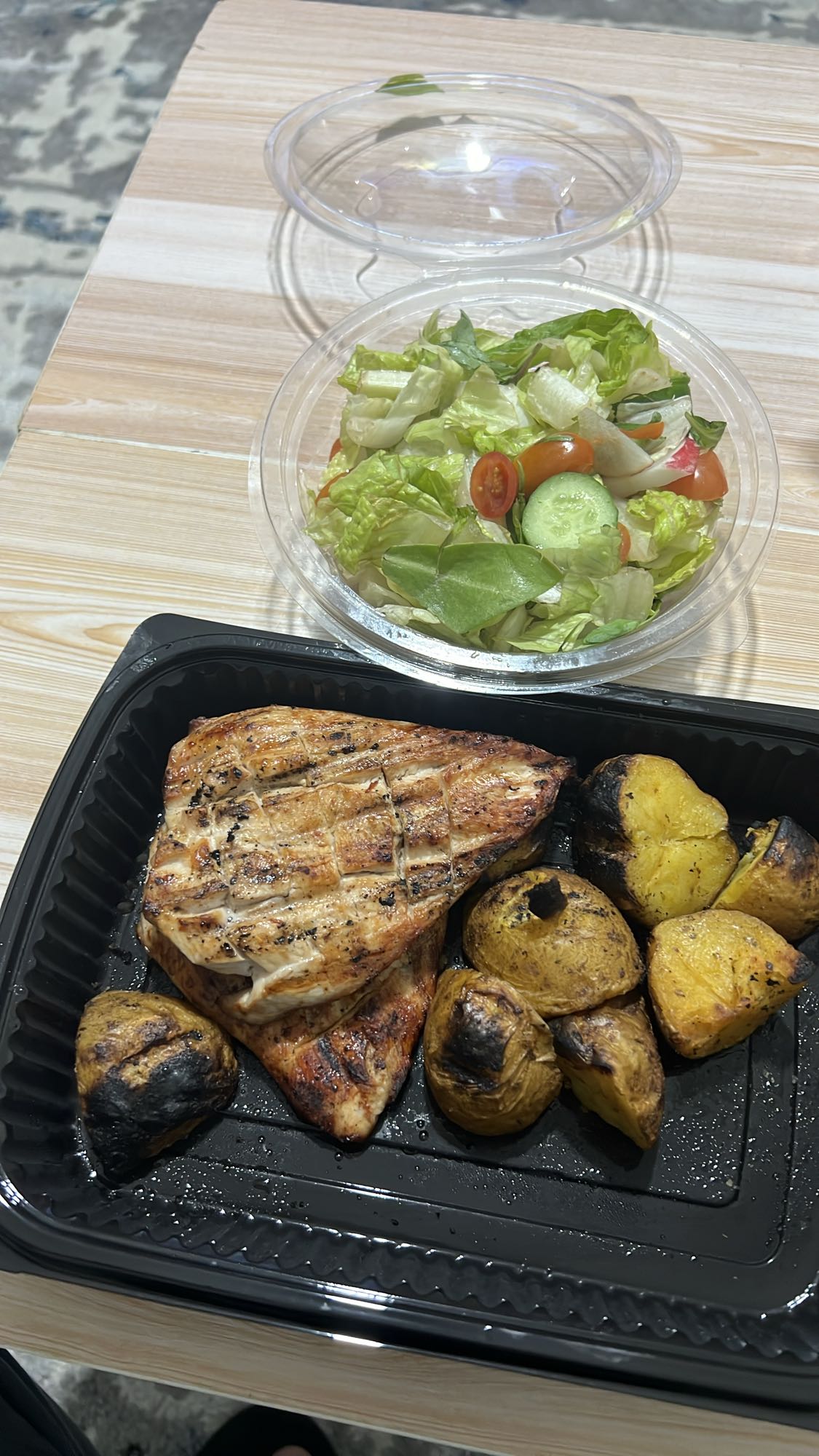 Grilled Chicken with Salad