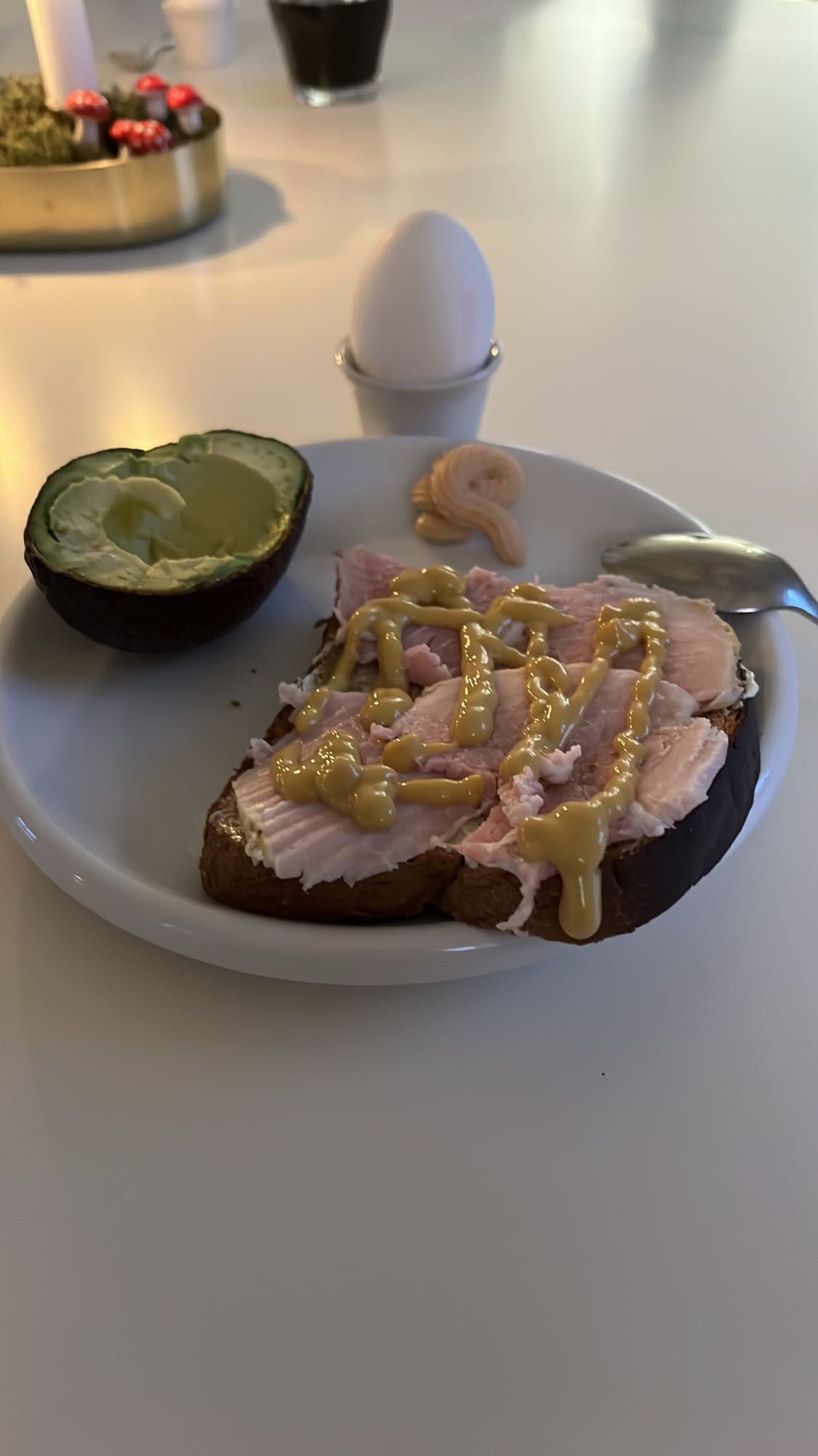 Smörgås med skinka & ägg