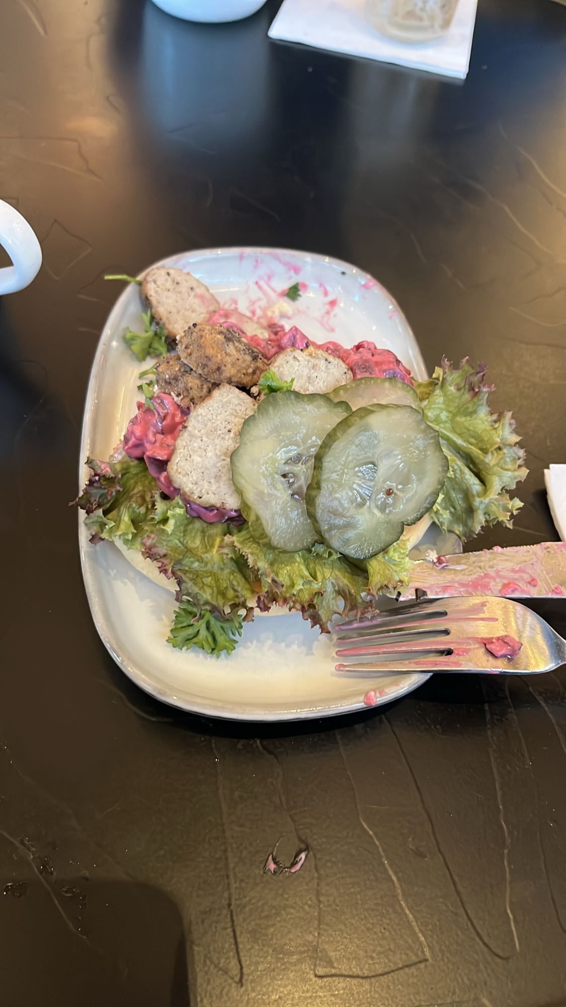 Kycklingmacka med rödbetssallad
