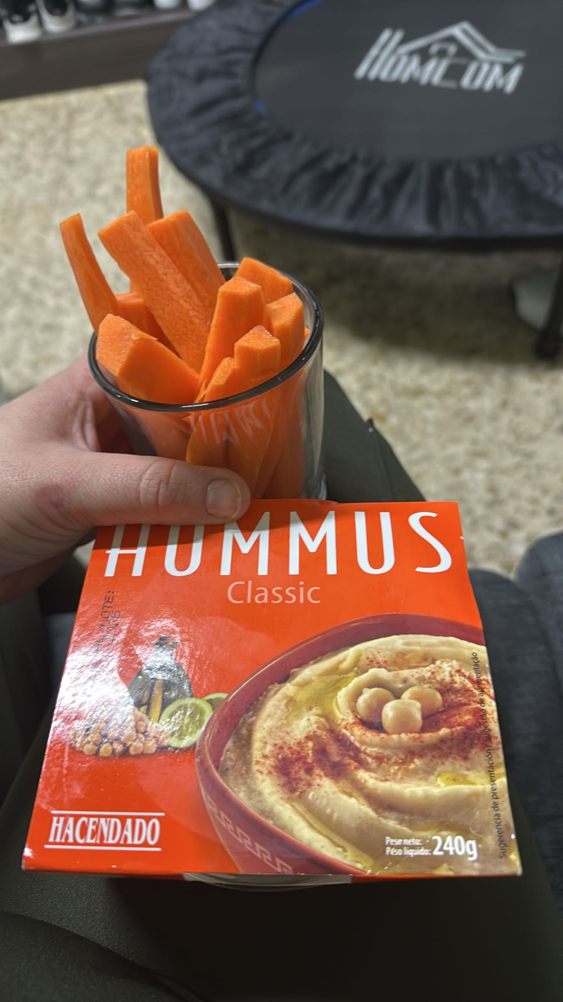 Hummus con zanahorias