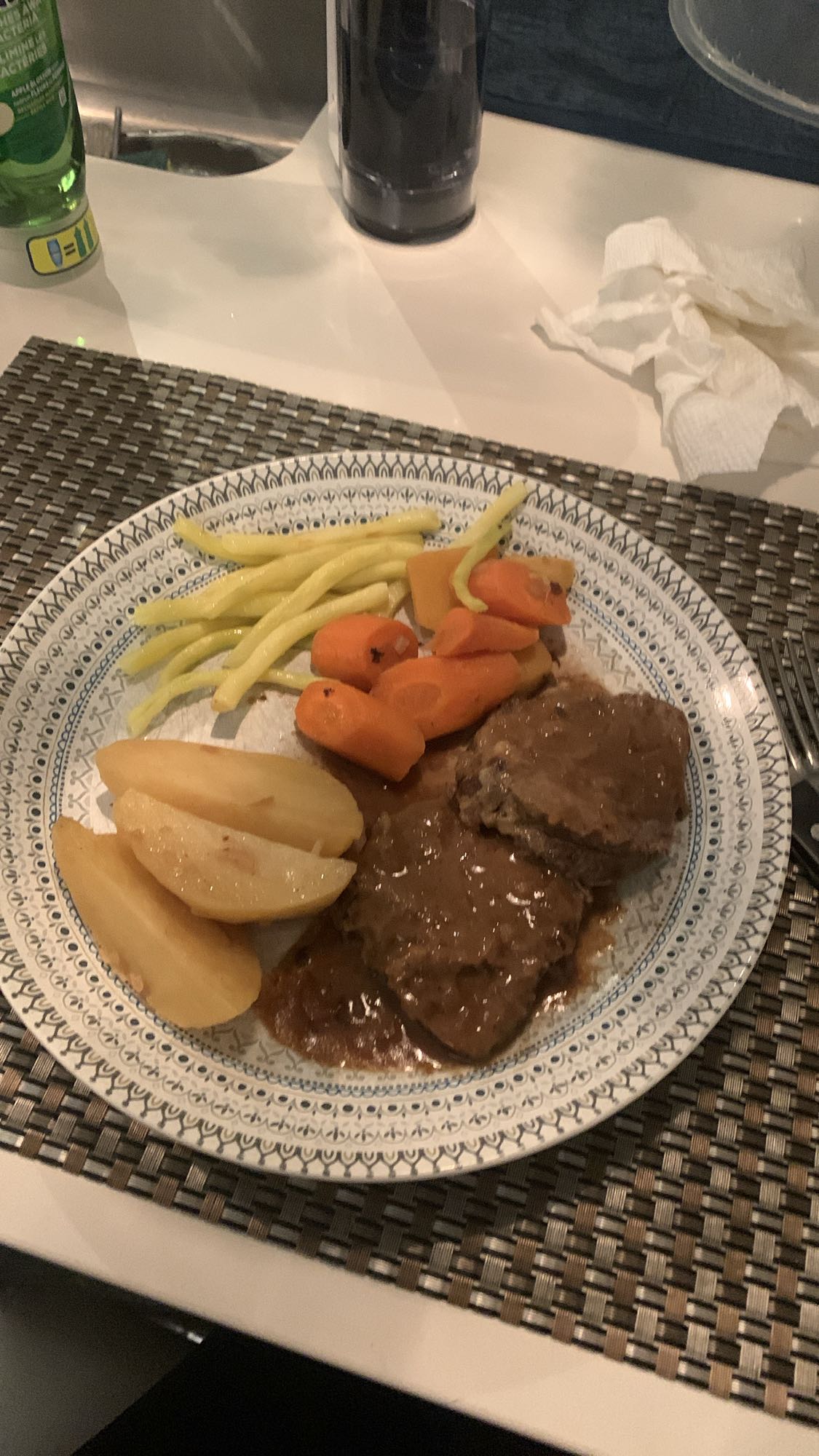 Boeuf sauce avec légumes