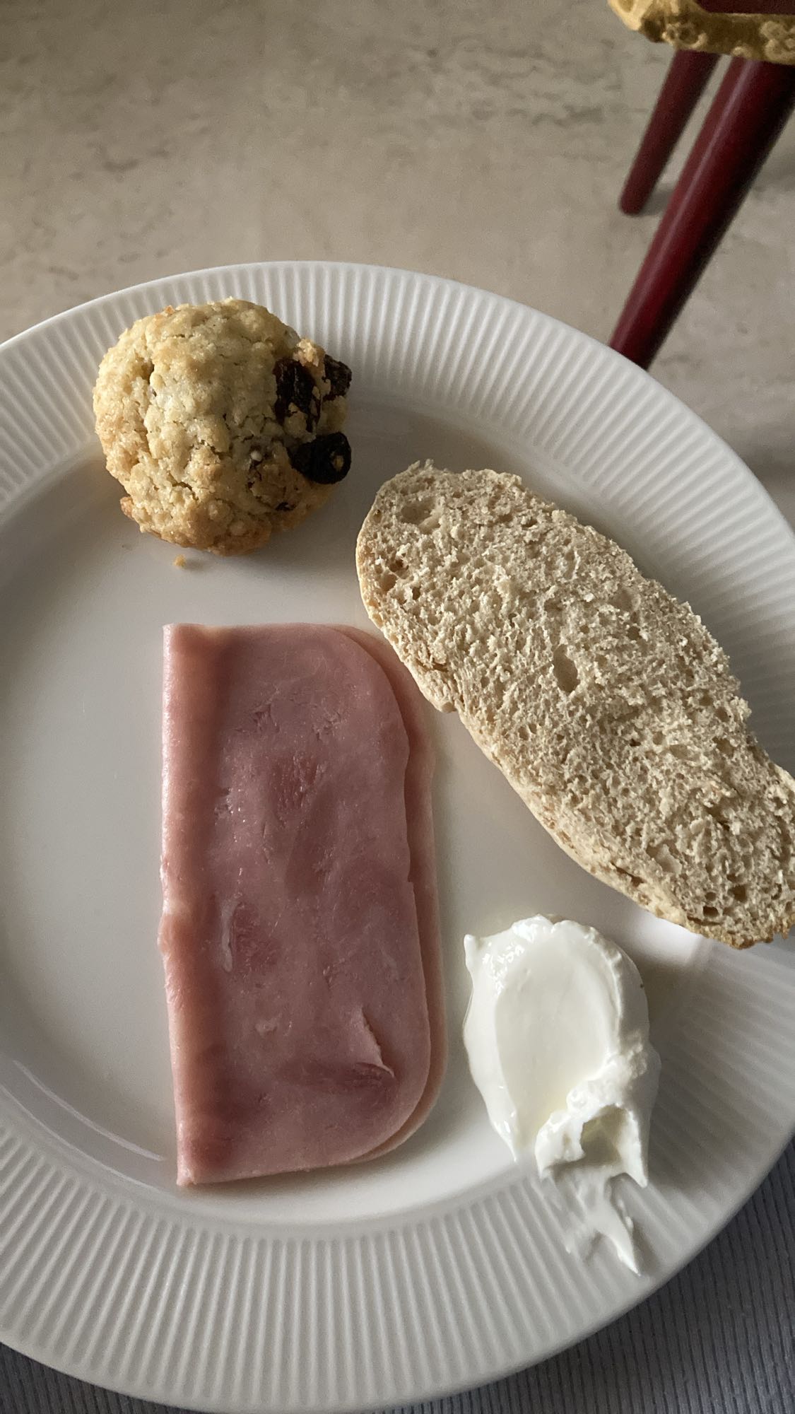 Frukosttallrik med skinka