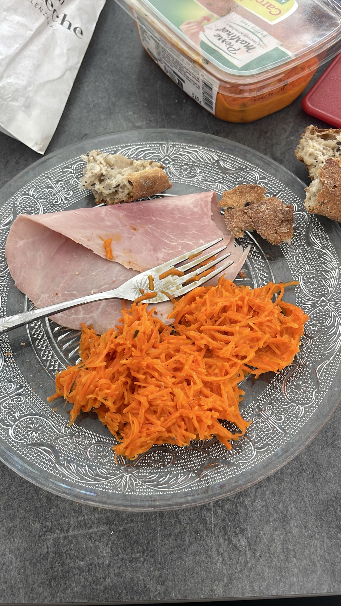 Jambon et carottes râpées