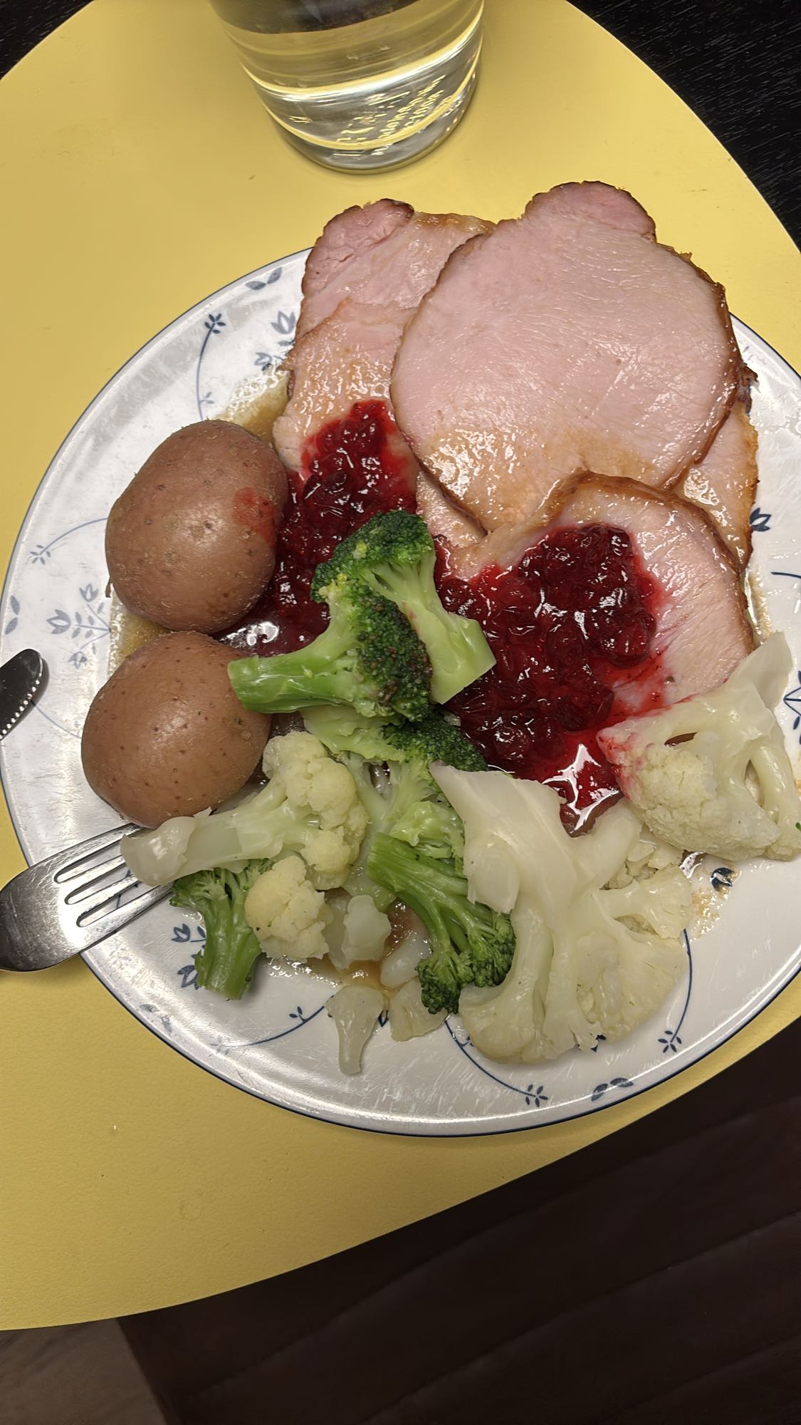 Skinkestek med grønnsaker