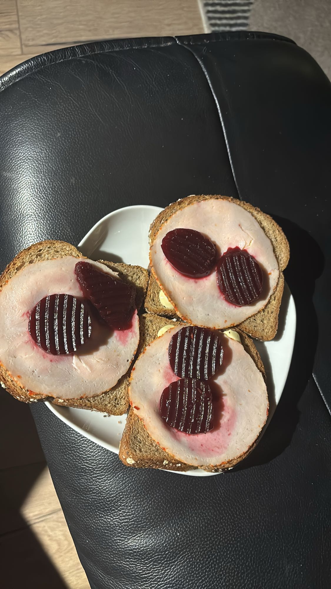 Kalkunpålegg med rødbeter