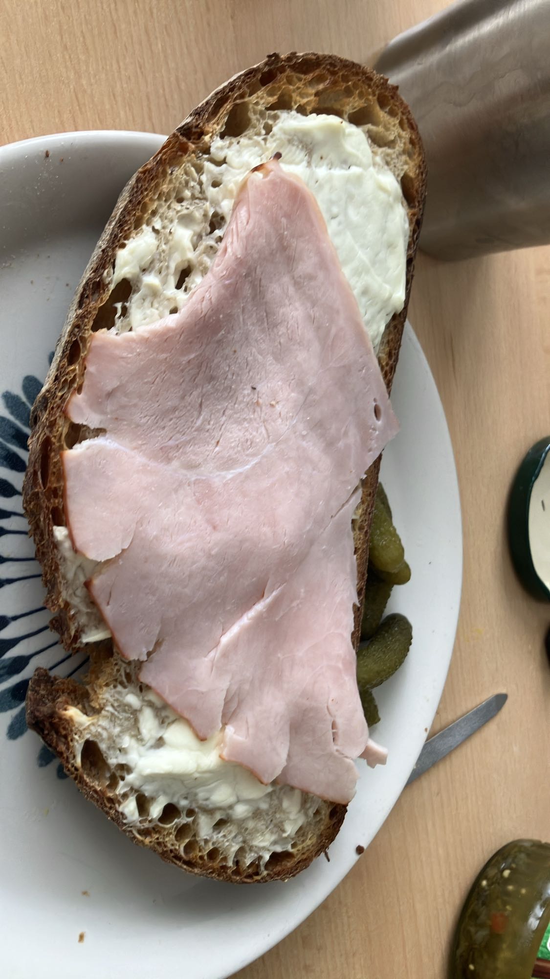 Sanduíche de presunto com cream cheese e whey