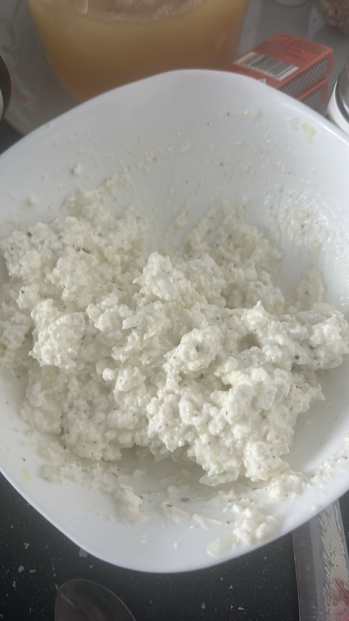 twaróg z przyprawami