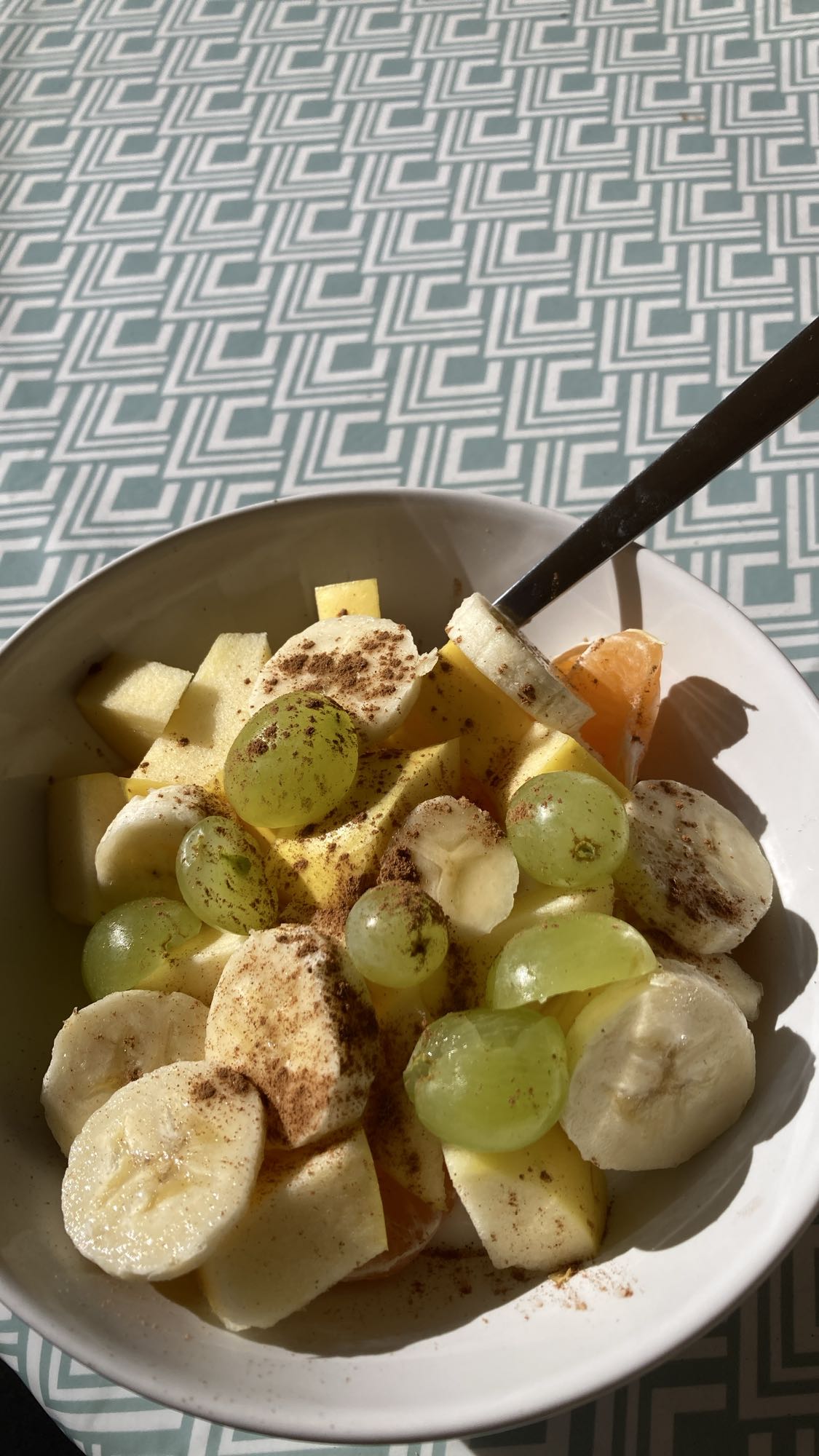 Fruktsallad med kanel