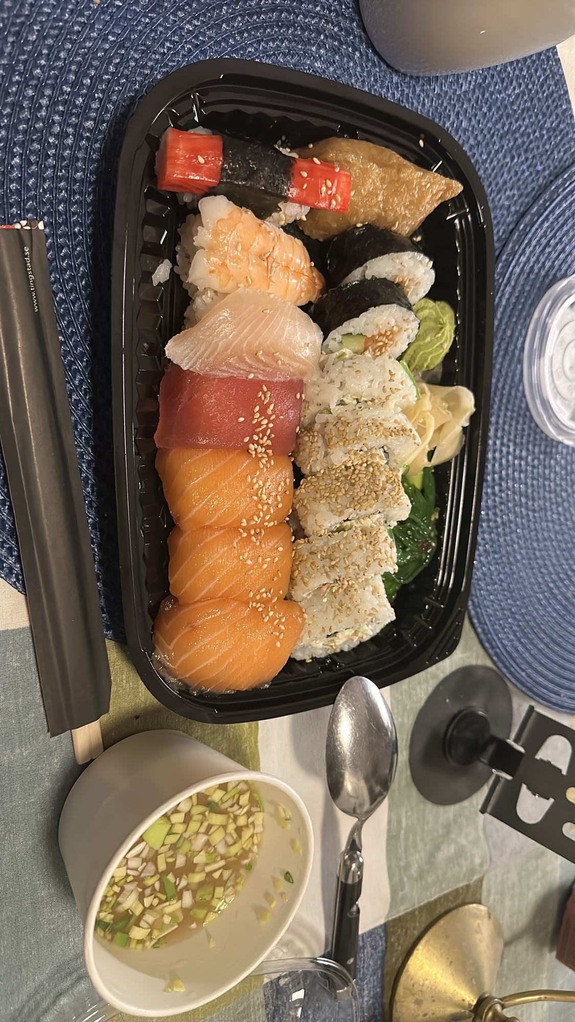 Sushimix med misosoppa