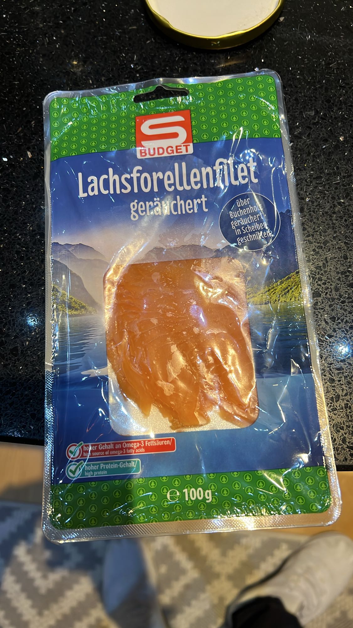 Wędzona filet z pstrąga łososiowego