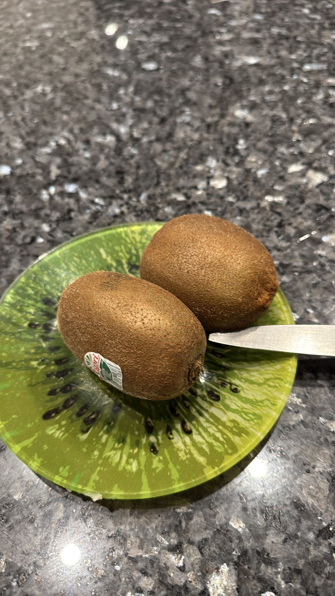 Fresh Kiwi Snack