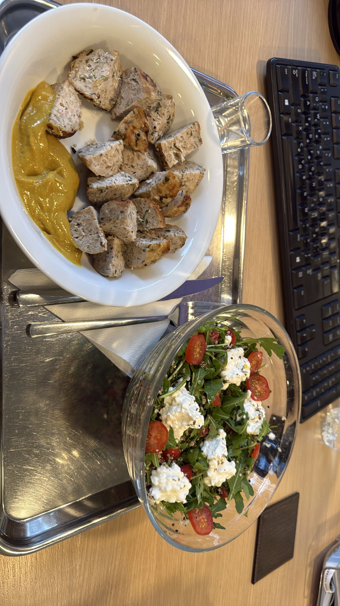 Σαλάτα με κοτόπουλο και μουστάρδα