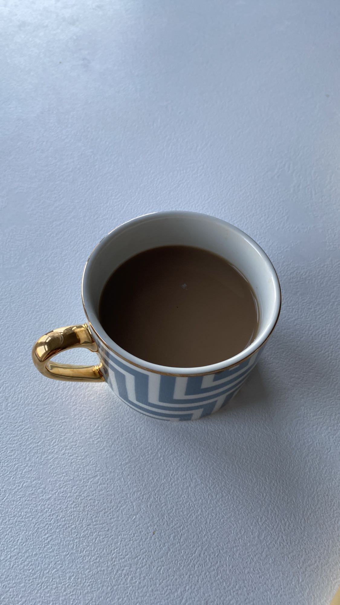 Americano med letmælk 1,5% fedt