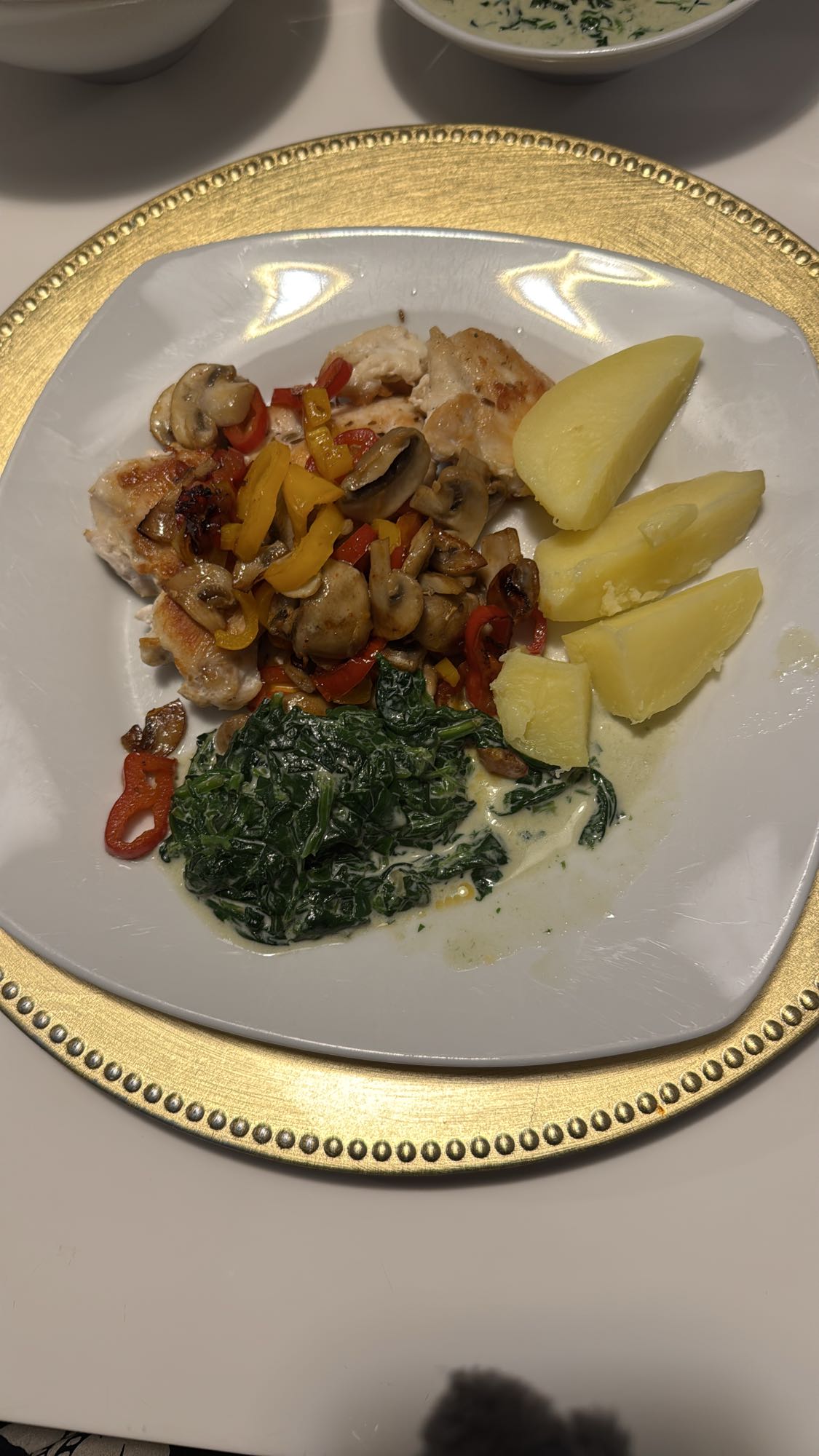 kipfilet met groenten en aardappel