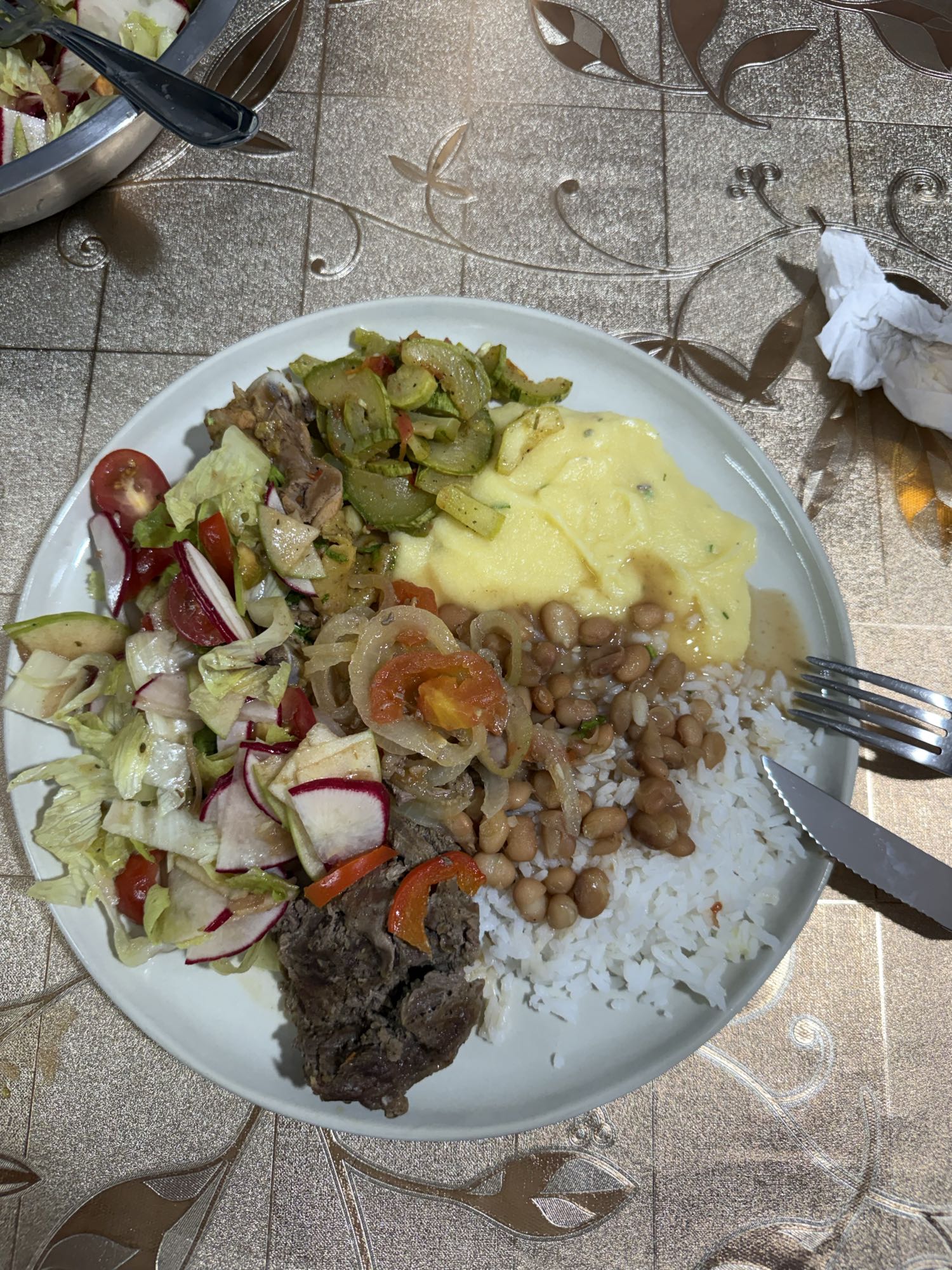 Prato variado caseiro