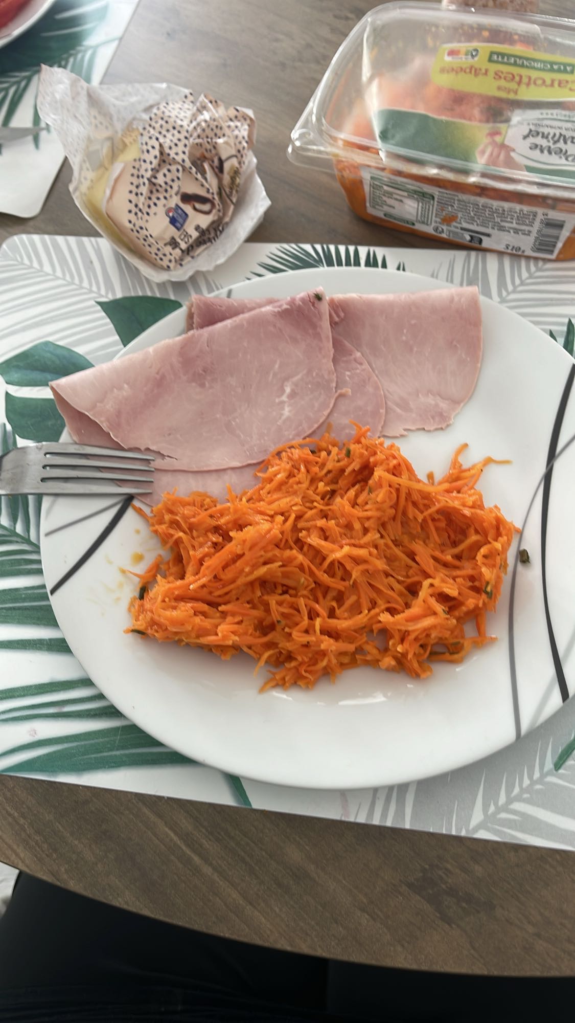 Jambon et carottes râpées