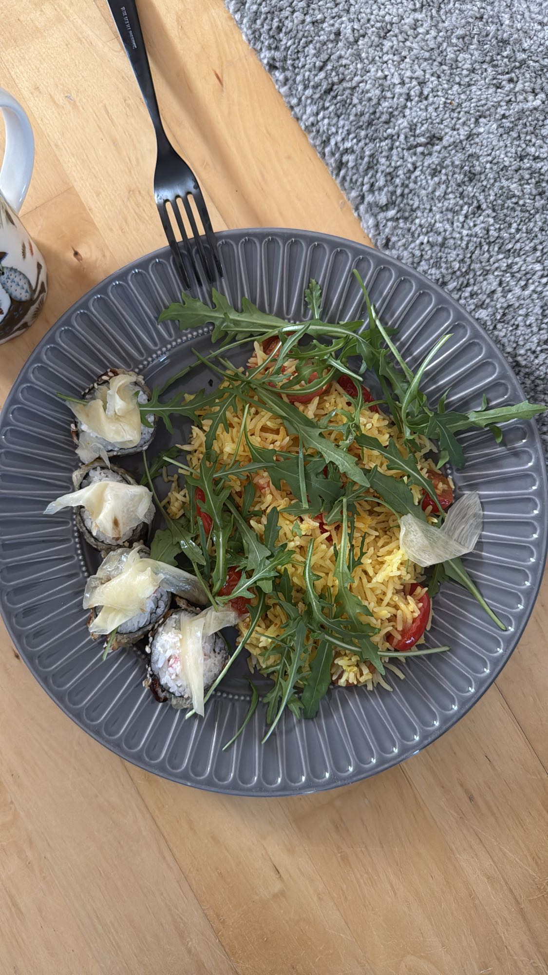Sushi & rice salad plate