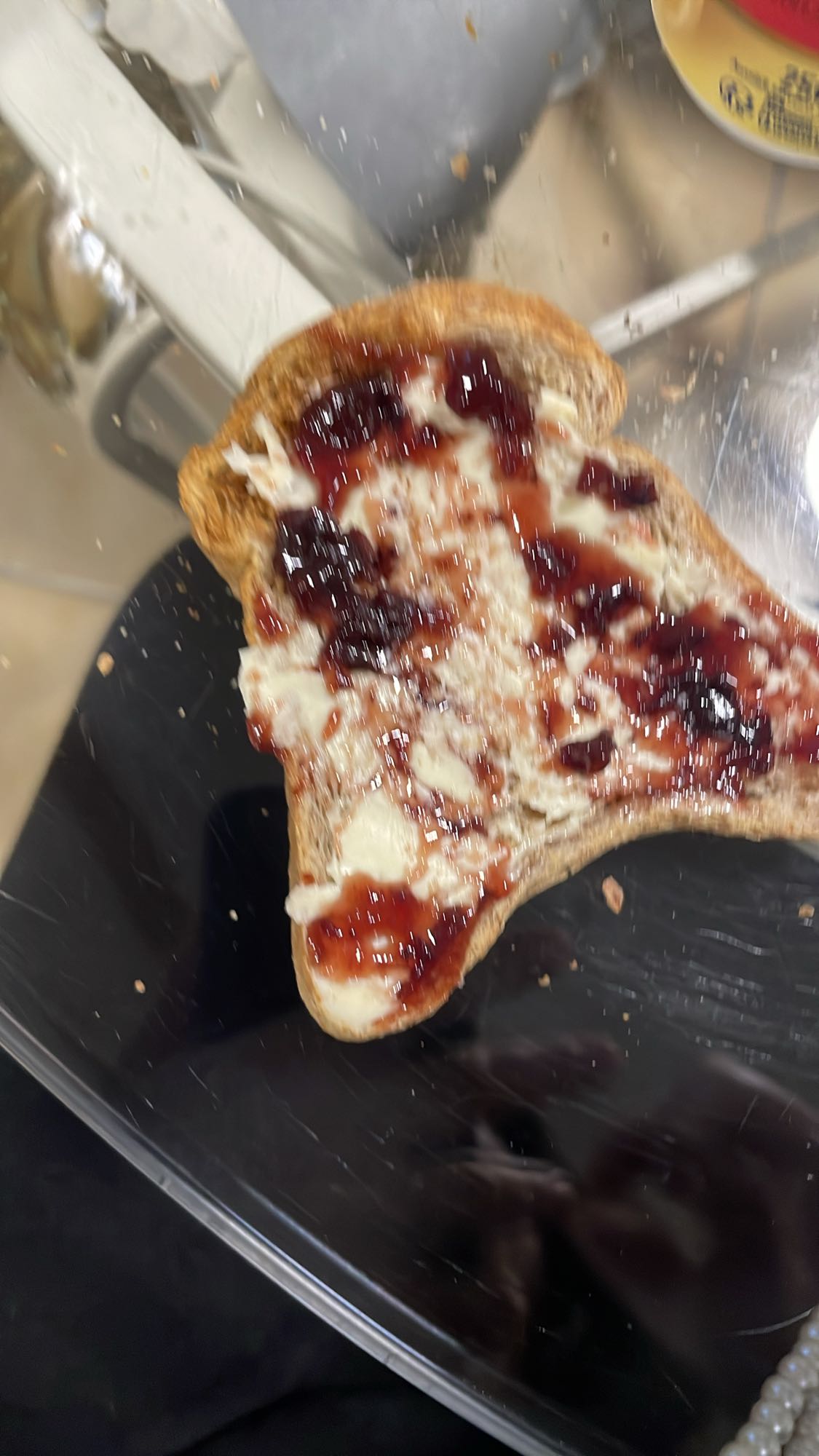 Tartine confiture beurre