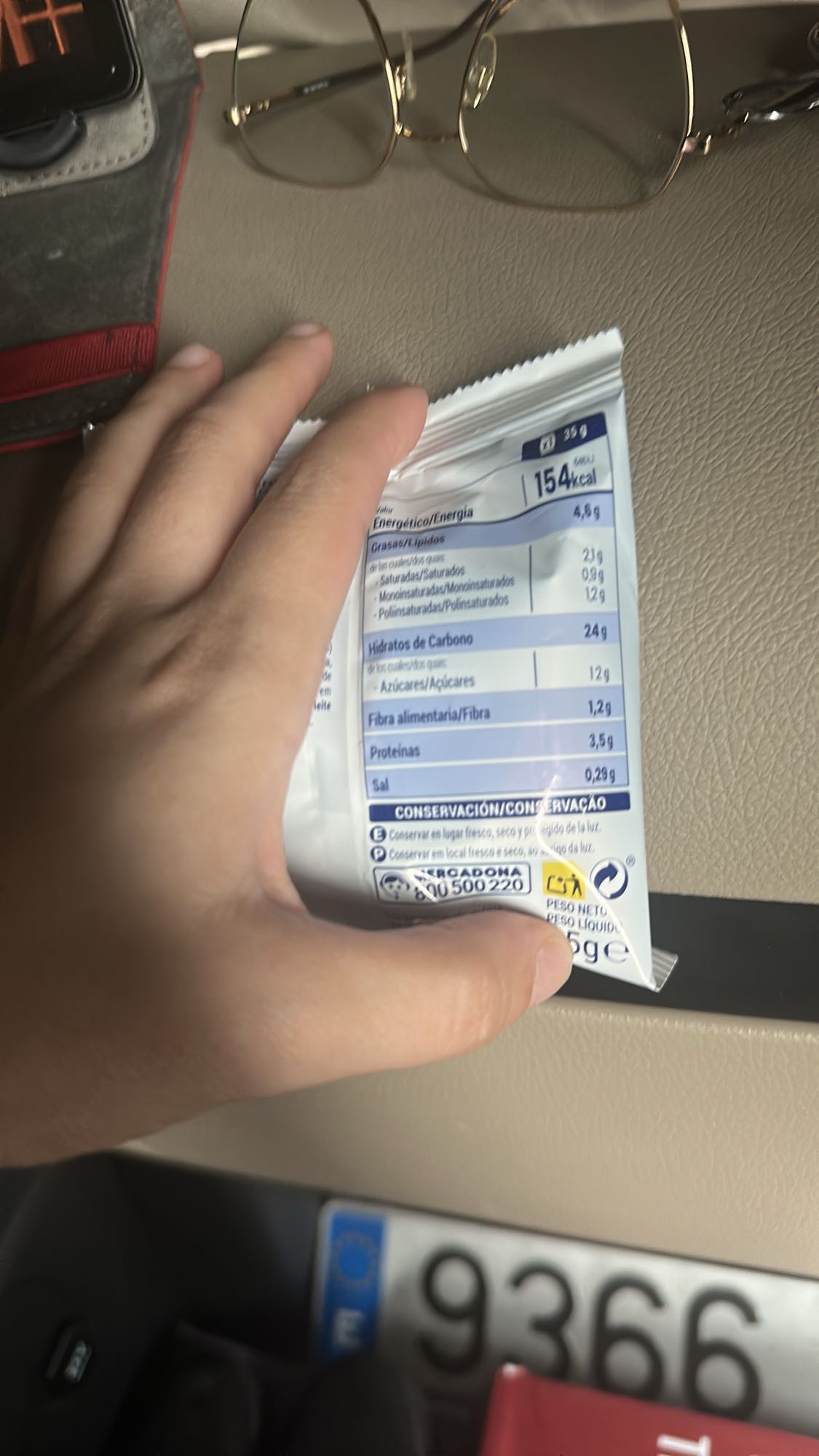 Gustare crocantă ambalată