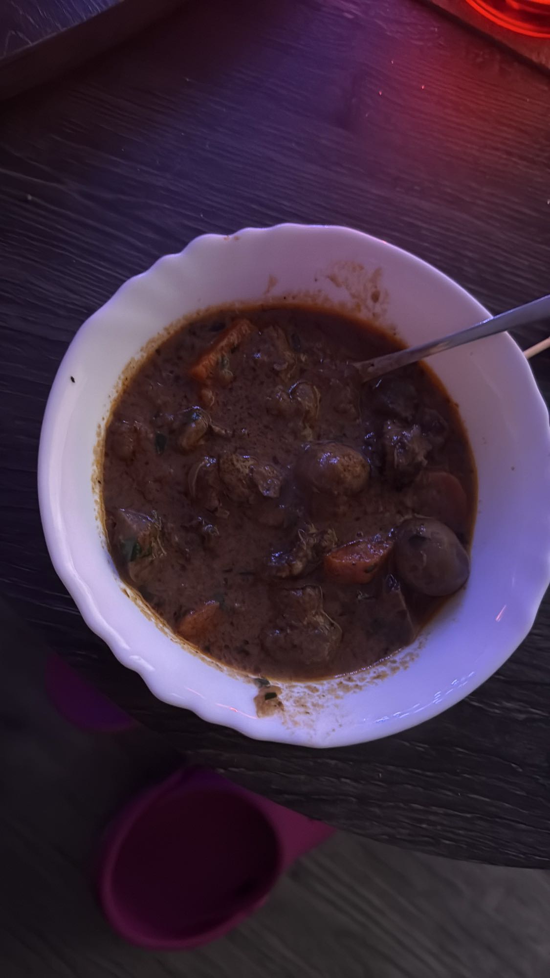 gulasz wołowy z warzywami