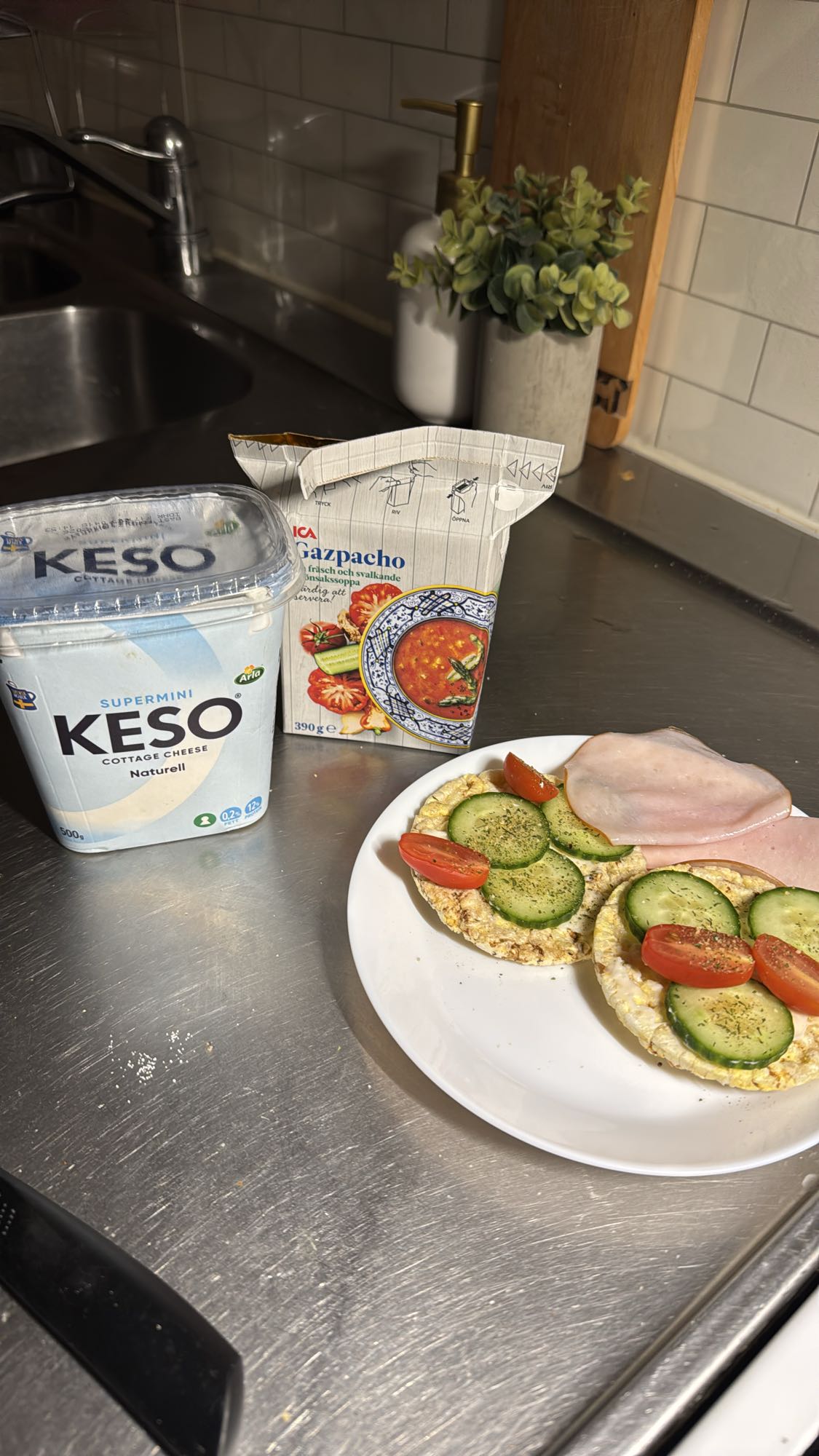 Riskakor med grönsaker