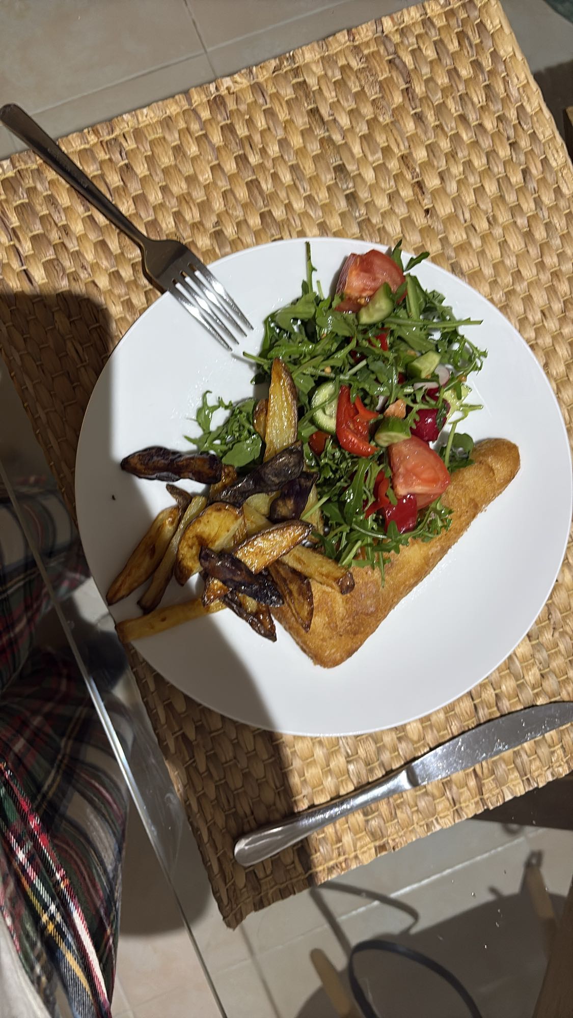 Salad with fries & breaded fish