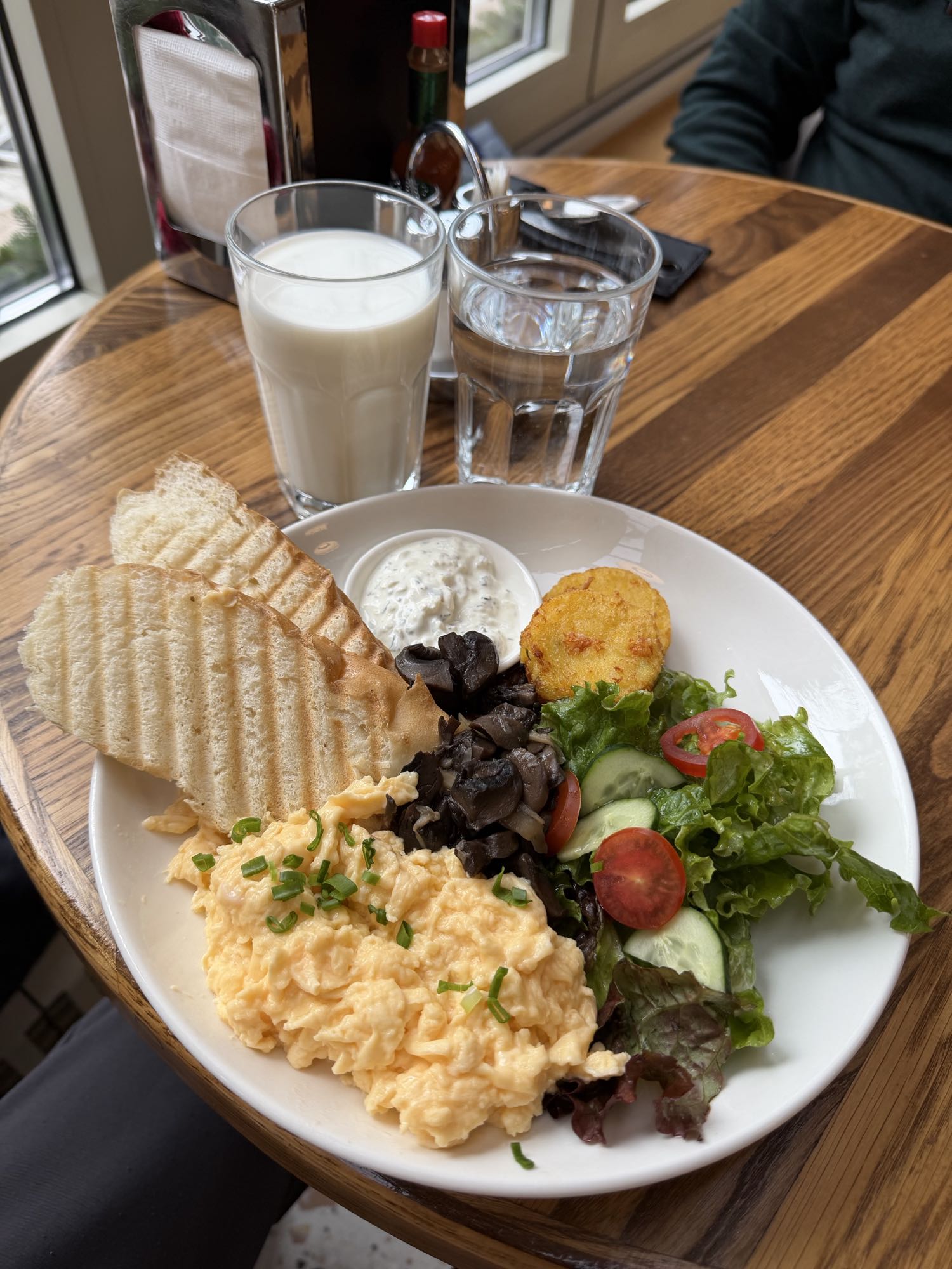 Scrambled Egg Breakfast