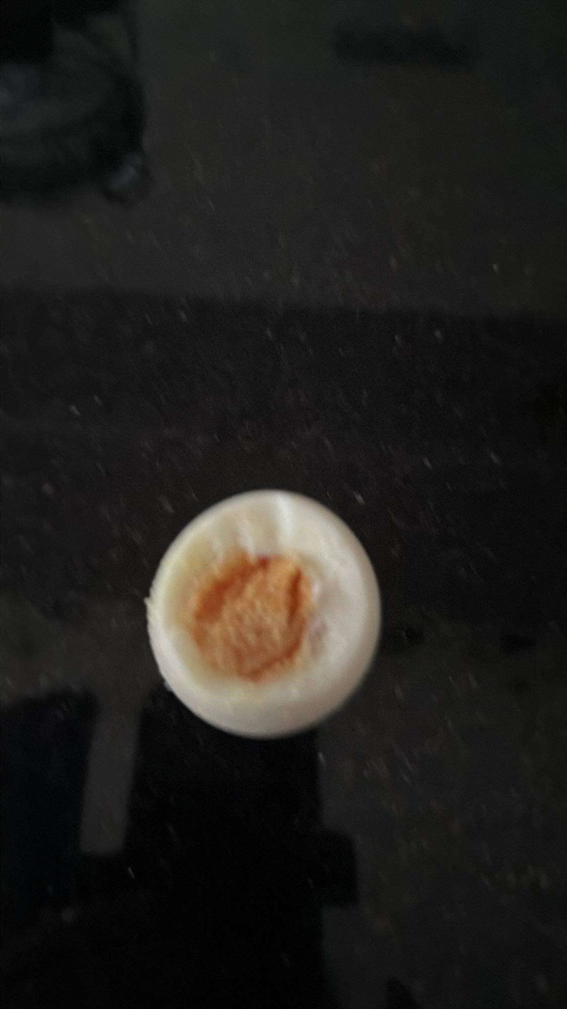 Yarım haşlanmış yumurta