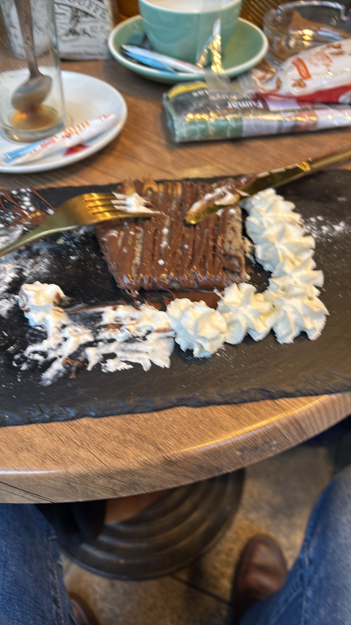 crepe de chocolate y nata